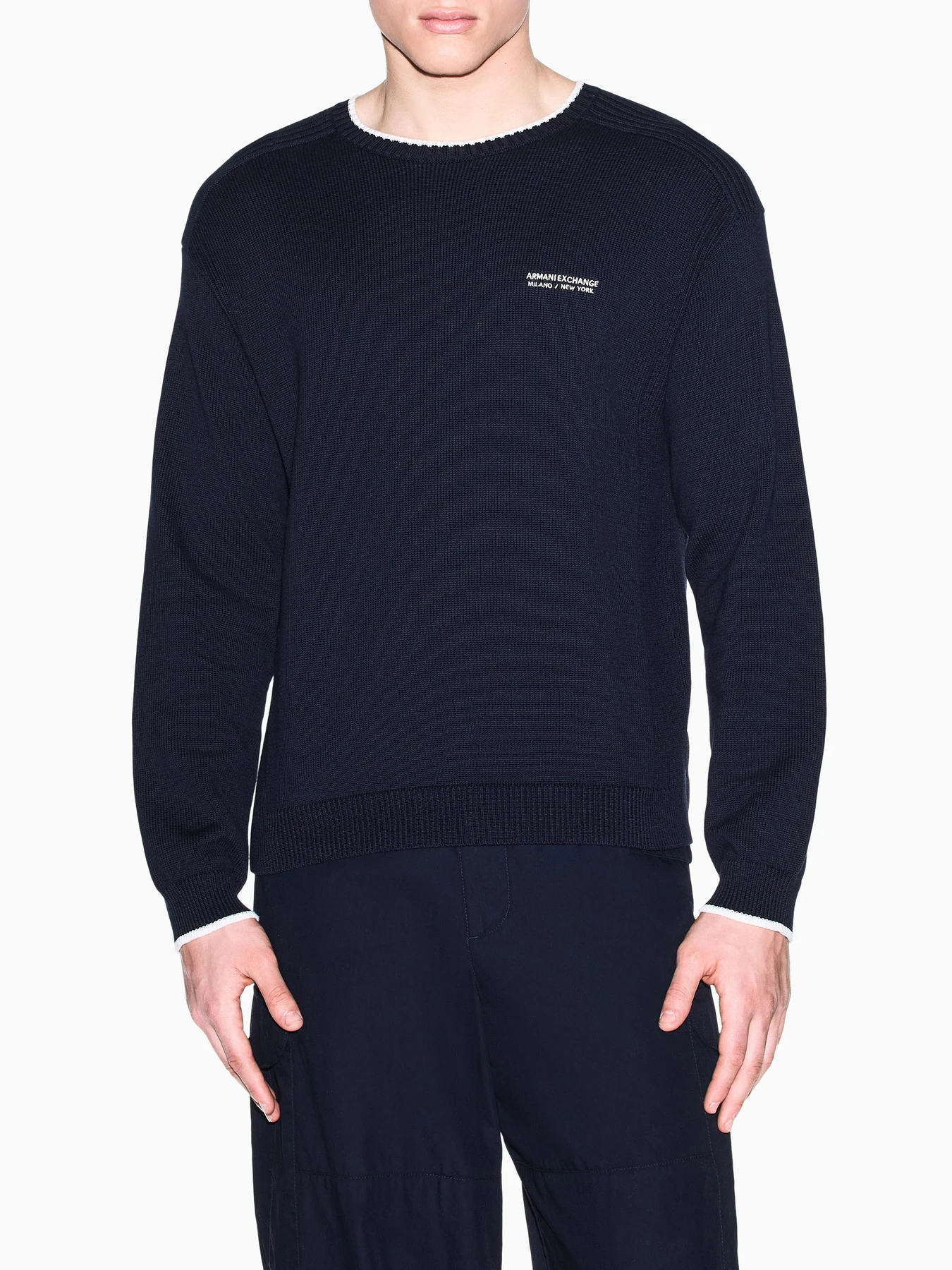 Свитры и кардиганы Armani Exchange модель XM003009-AF28775-UB101 Свитры и кардиганы Armani Exchange модель XM003009-AF28775-UB101 Фото