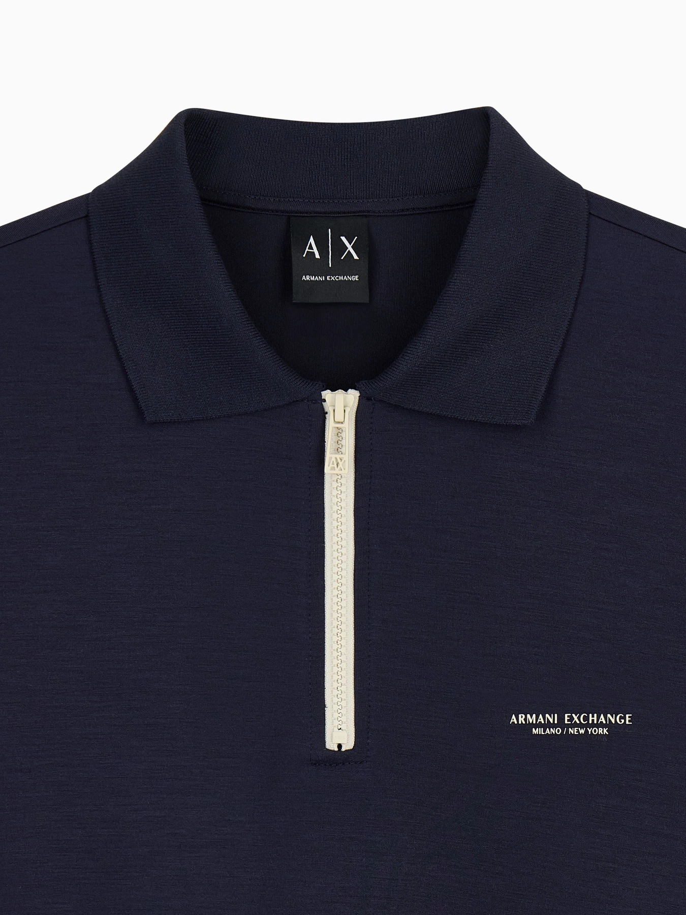 Худи и свитшоты Armani Exchange модель XM002940-AF19936-UB101 Худи и свитшоты Armani Exchange модель XM002940-AF19936-UB101 Фото