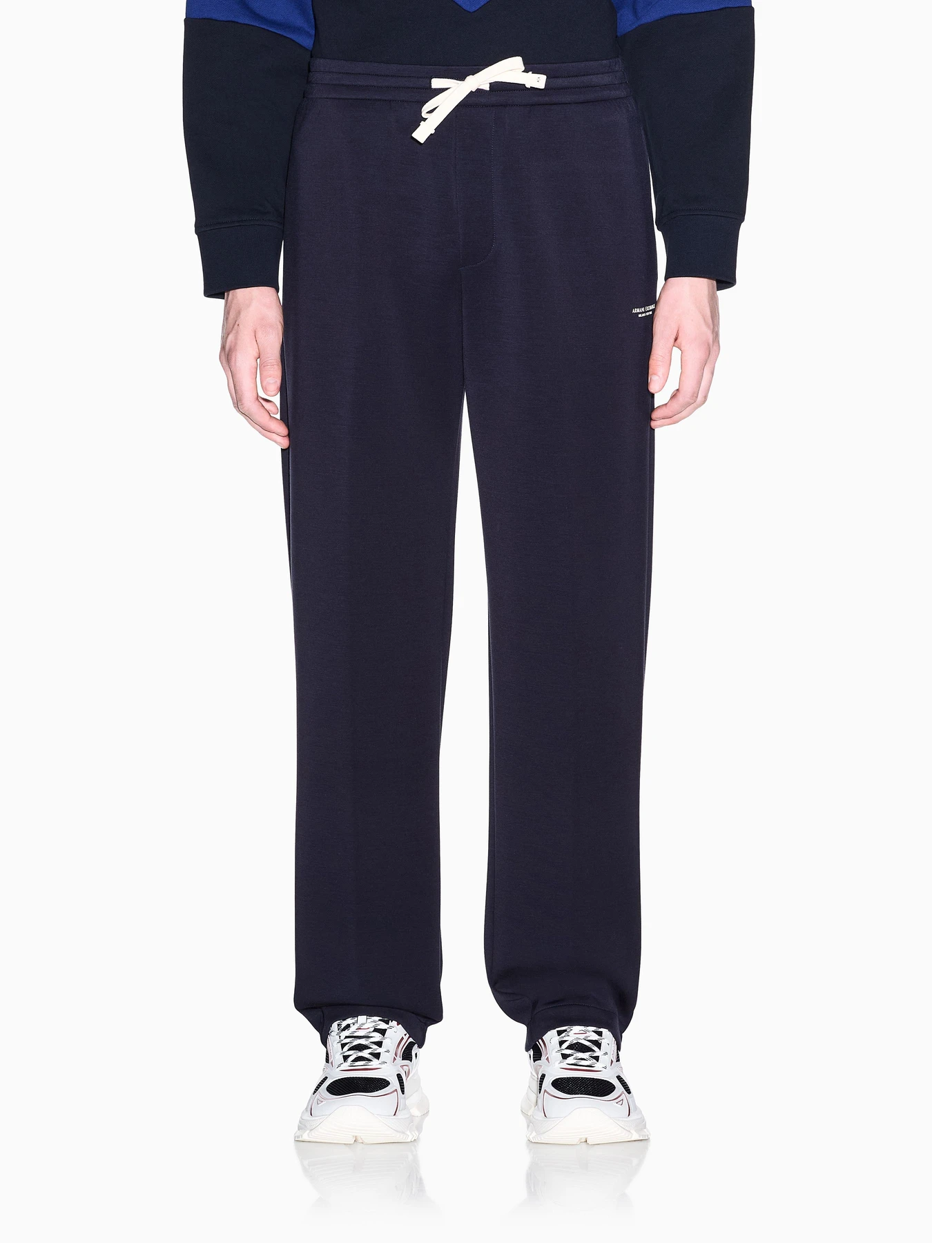Брюки Armani Exchange модель XM002941-AF19936-UB101 Брюки Armani Exchange модель XM002941-AF19936-UB101 Фото