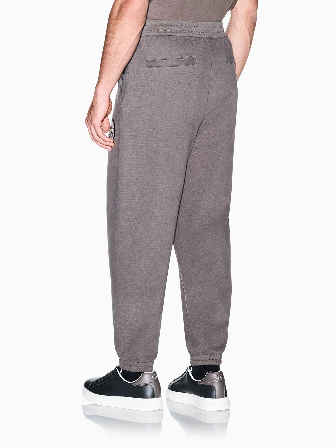 Брюки Armani Exchange модель XM002914-AF26047-U6125 Фото