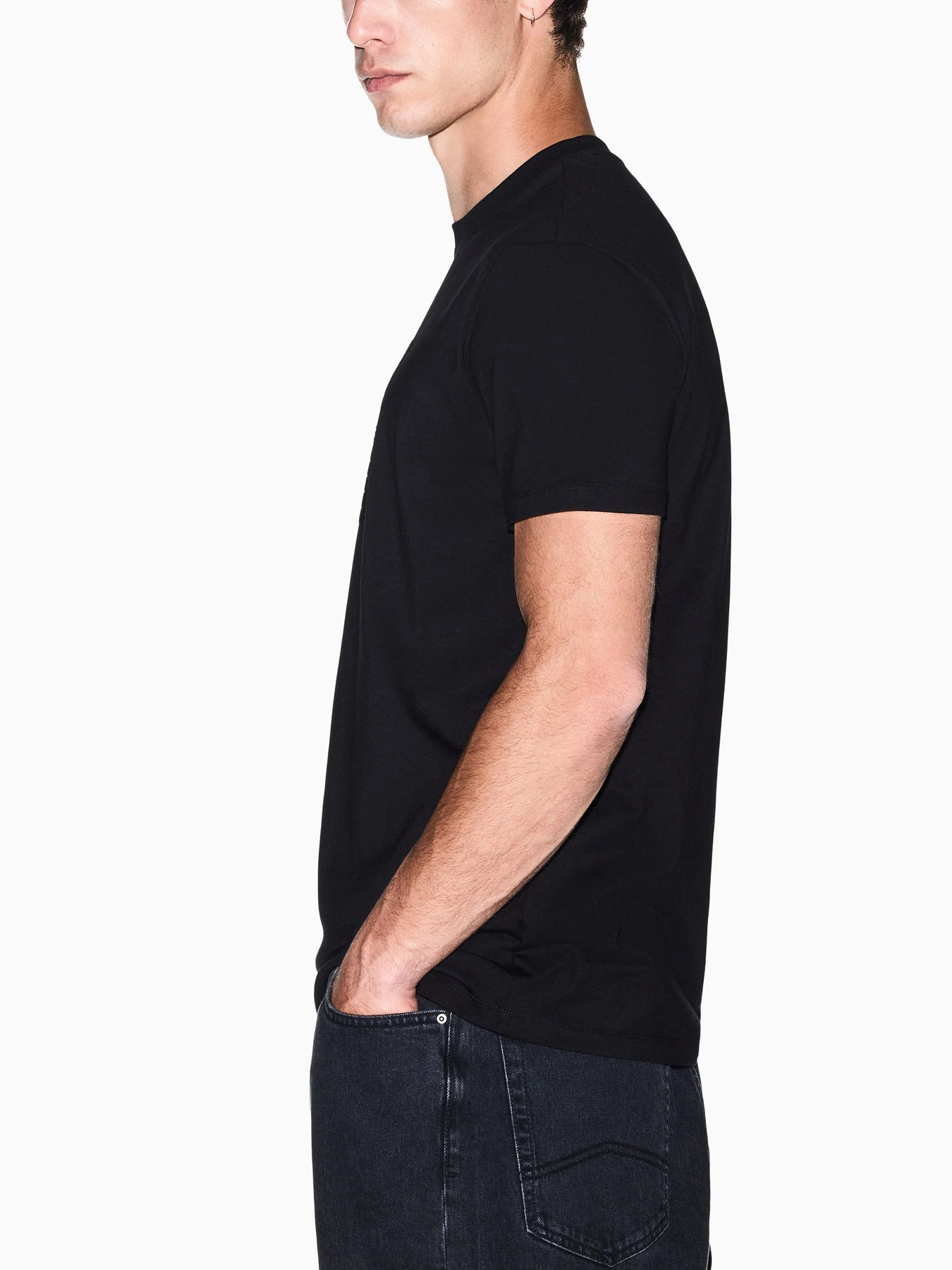 Футболки и поло Armani Exchange модель XM003044-AF21323-UC001 Футболки и поло Armani Exchange модель XM003044-AF21323-UC001 Фото