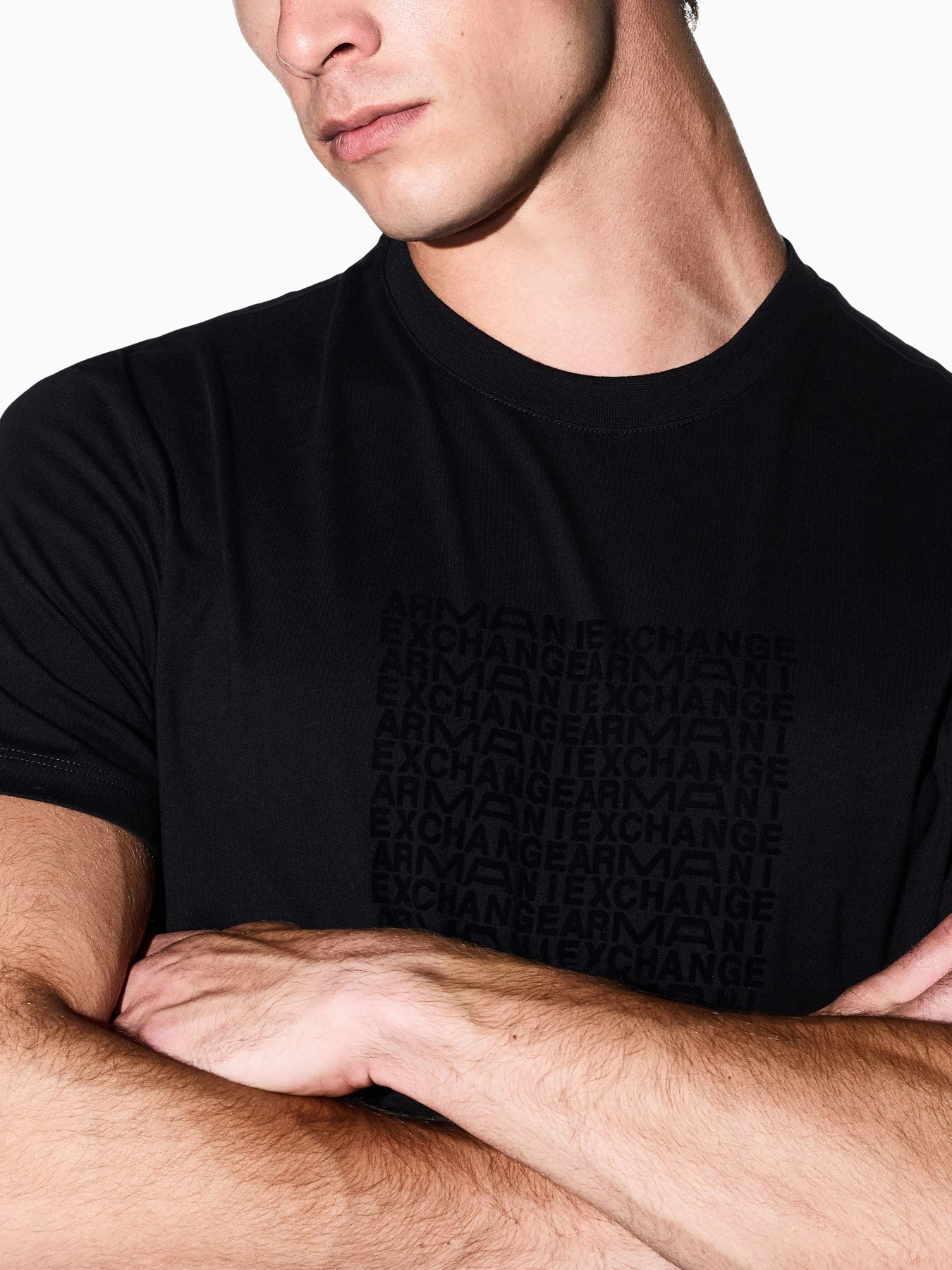 Футболки и поло Armani Exchange модель XM003044-AF21323-UC001 Футболки и поло Armani Exchange модель XM003044-AF21323-UC001 Фото