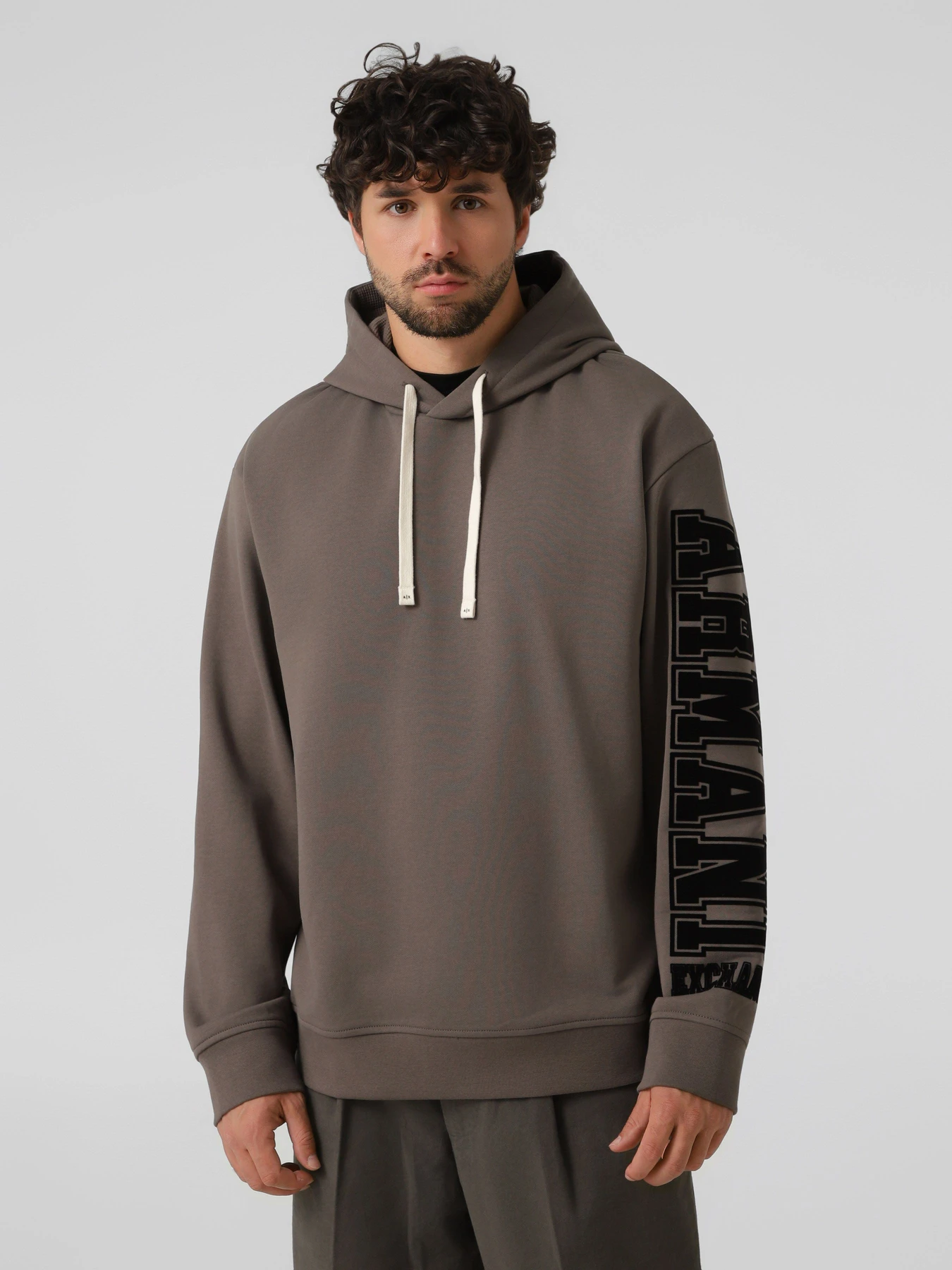 Худі та світшоти Armani Exchange модель XM002919-AF12217-U6125 Худі та світшоти Armani Exchange модель XM002919-AF12217-U6125 Фото
