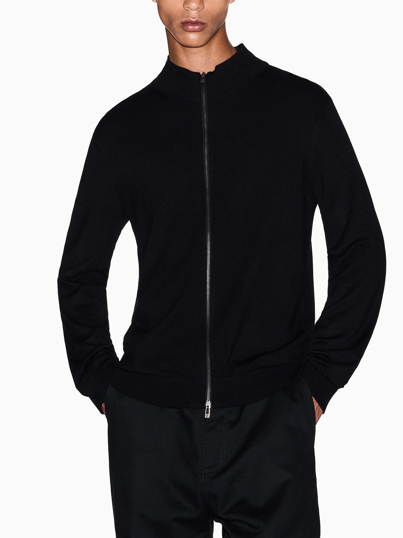 Светри та кардигани Armani Exchange модель XM001279-AF10454-UC001 Светри та кардигани Armani Exchange модель XM001279-AF10454-UC001 Фото