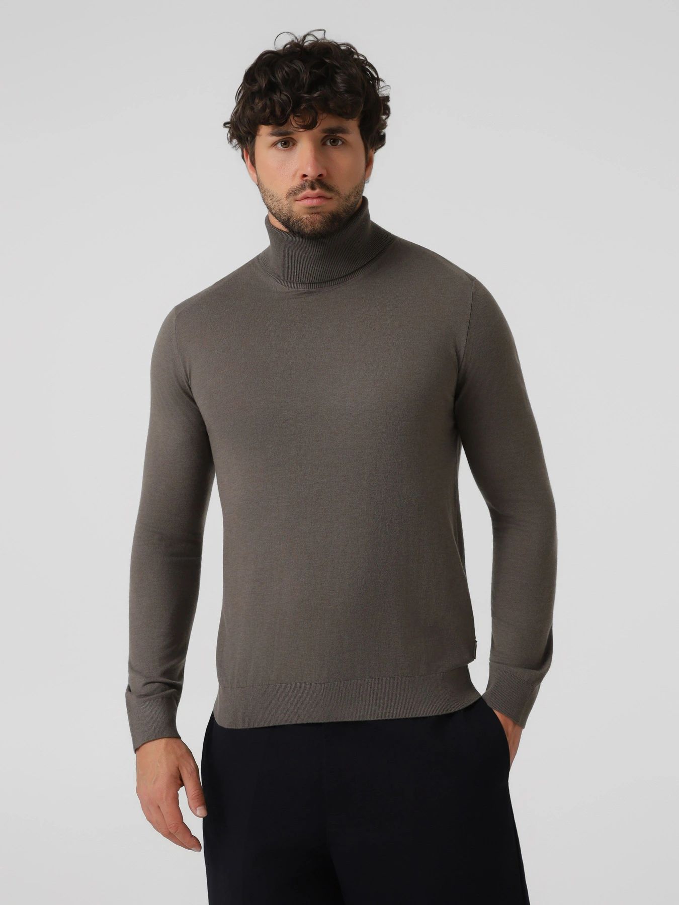 Светри та кардигани Armani Exchange модель XM003571-AF28778-U6125 Фото