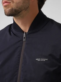 Куртки та дублянки Armani Exchange модель XM003322-AF27108-M8396 Фото