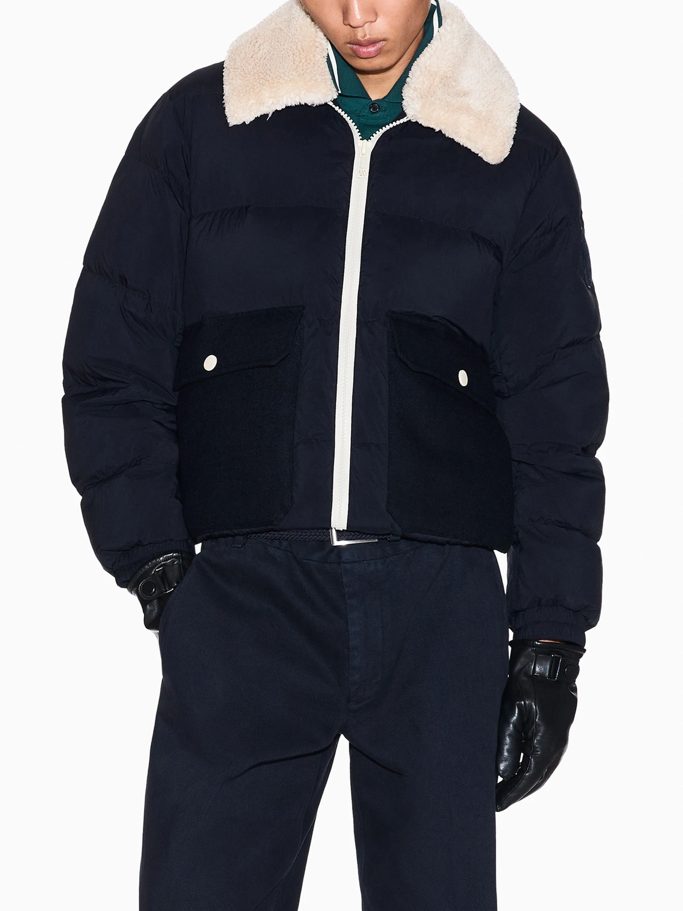 Куртки и дубленки Armani Exchange модель XM003325-AF27210-UB101 Куртки и дубленки Armani Exchange модель XM003325-AF27210-UB101 Фото