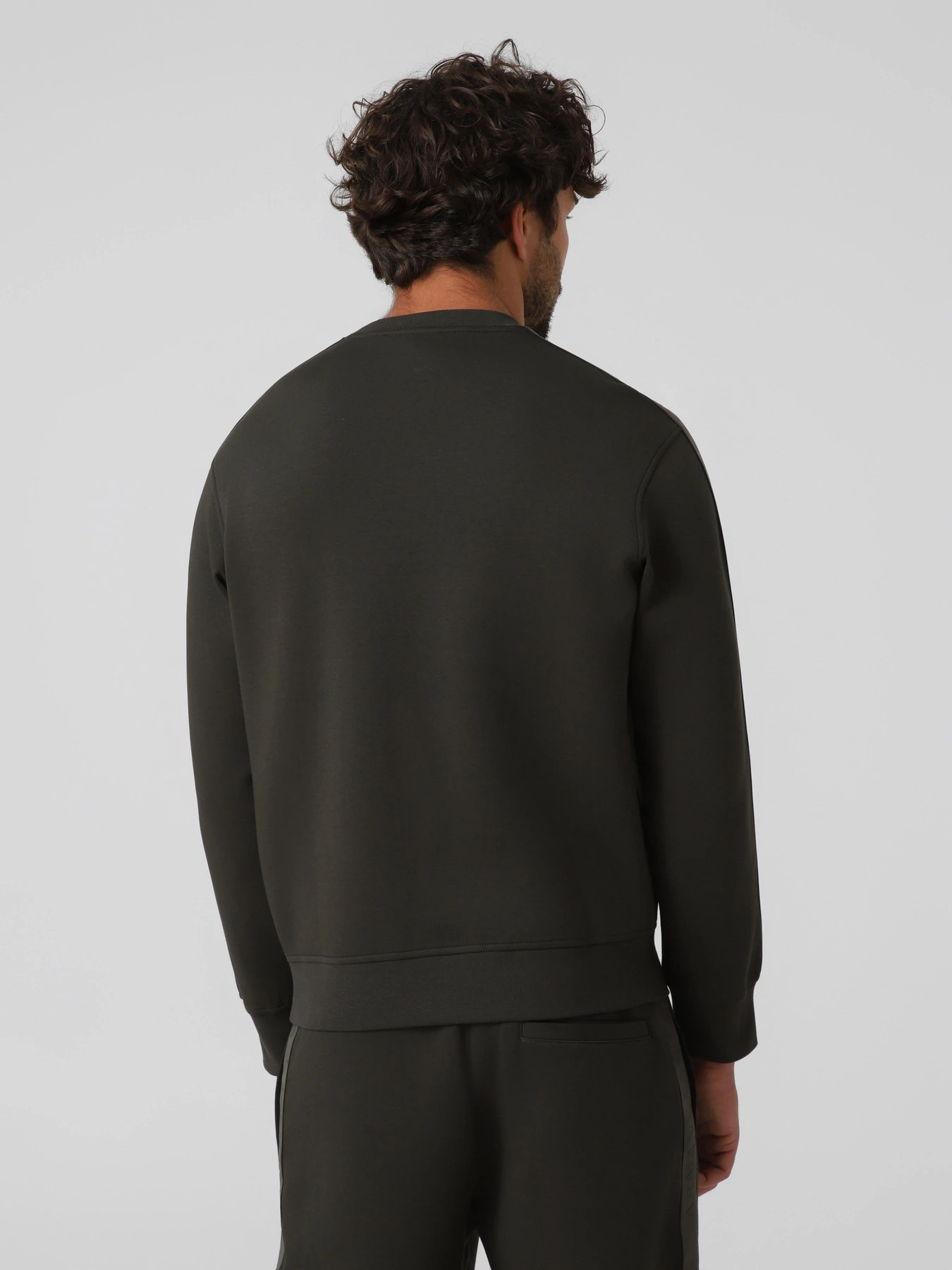 Худі та світшоти Armani Exchange модель XM001296-AF10818-U8123 Фото