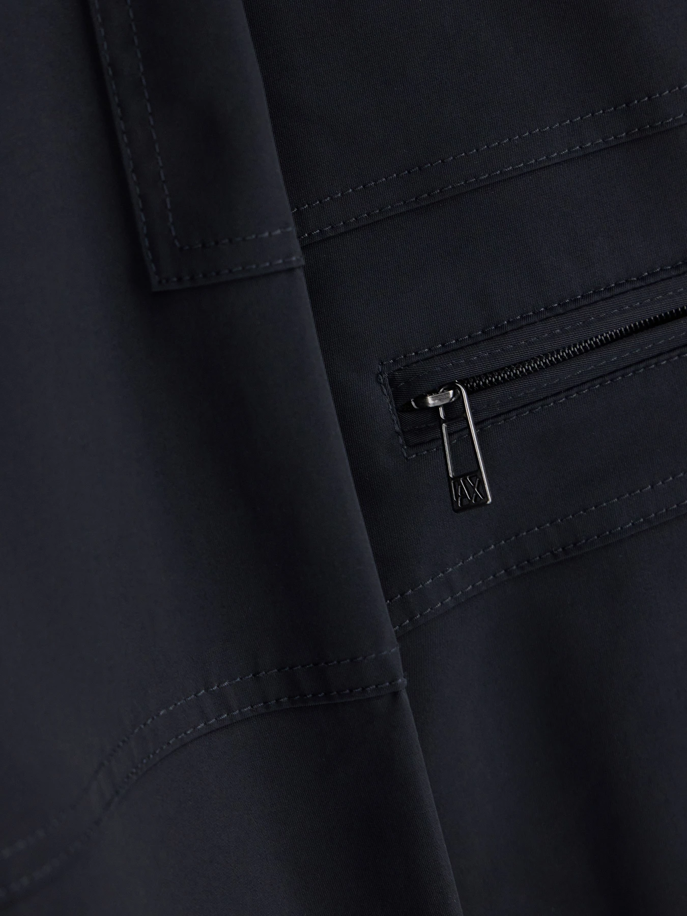 Брюки Armani Exchange модель XM003508-AF27299-UB101 Брюки Armani Exchange модель XM003508-AF27299-UB101 Фото