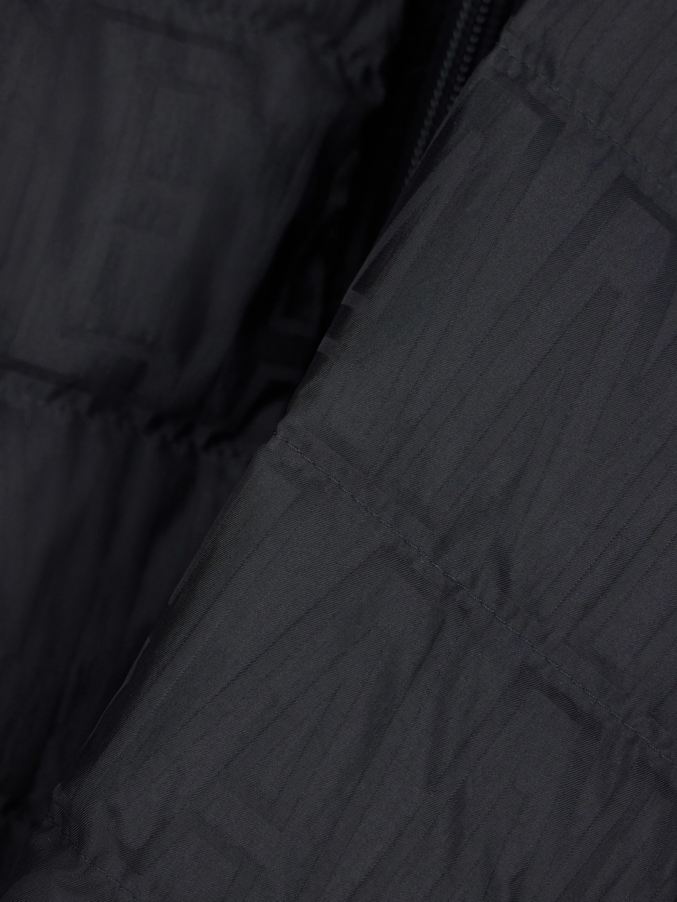 Куртки и дубленки Armani Exchange модель XM003310-AF28563-FC340 Фото