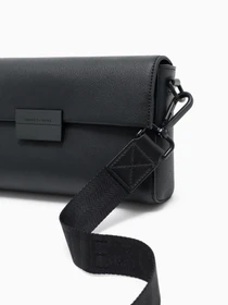 Сумки Armani Exchange модель XM001643-AF17209-UC001 Фото