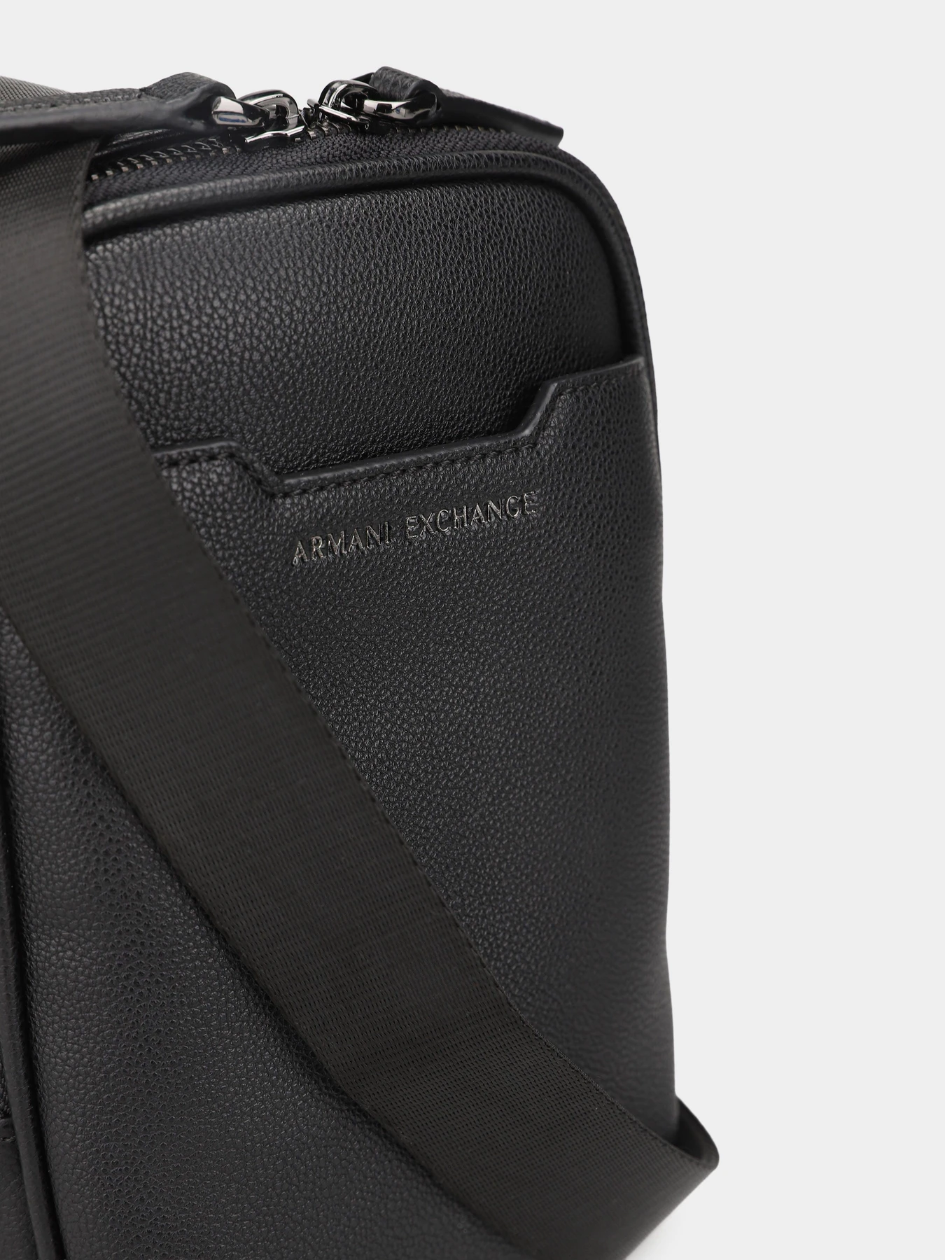 Сумки Armani Exchange модель XM002587-AF22651-UC001 Сумки Armani Exchange модель XM002587-AF22651-UC001 Фото