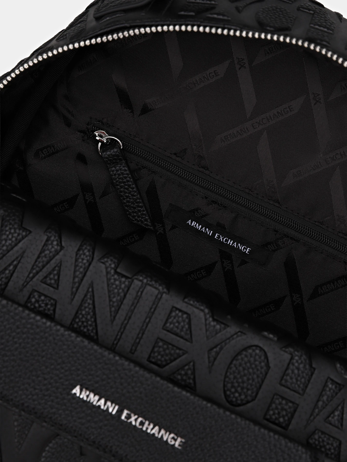 Рюкзаки Armani Exchange модель XW002234-AF15774-UC001 Рюкзаки Armani Exchange модель XW002234-AF15774-UC001 Фото
