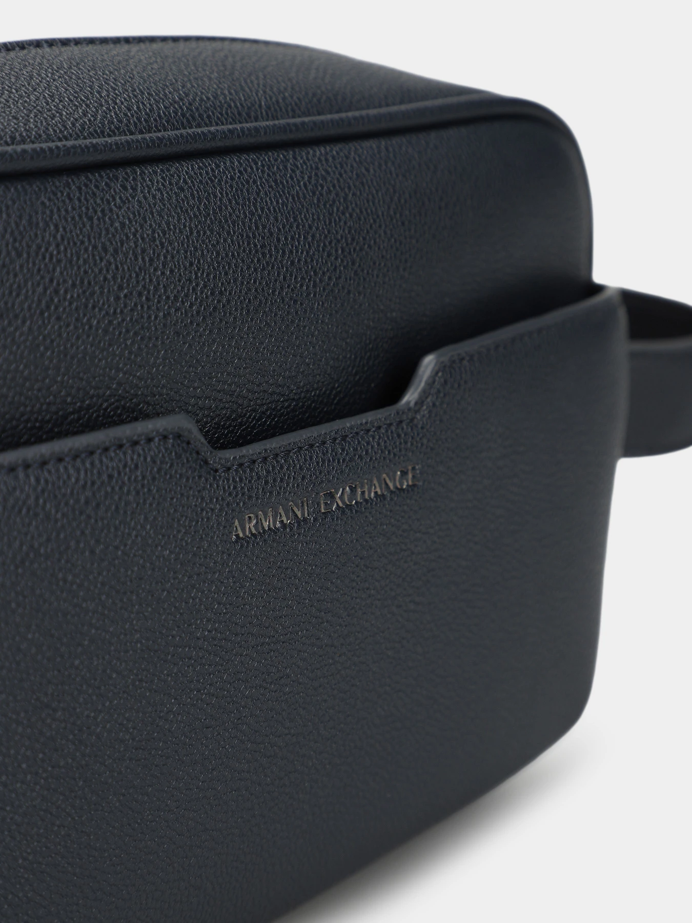 Сумки Armani Exchange модель XM002590-AF22651-UB101 Фото