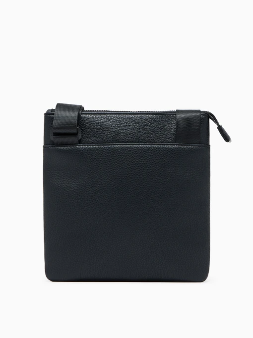 Armani Exchange Мессенджер фото 2
