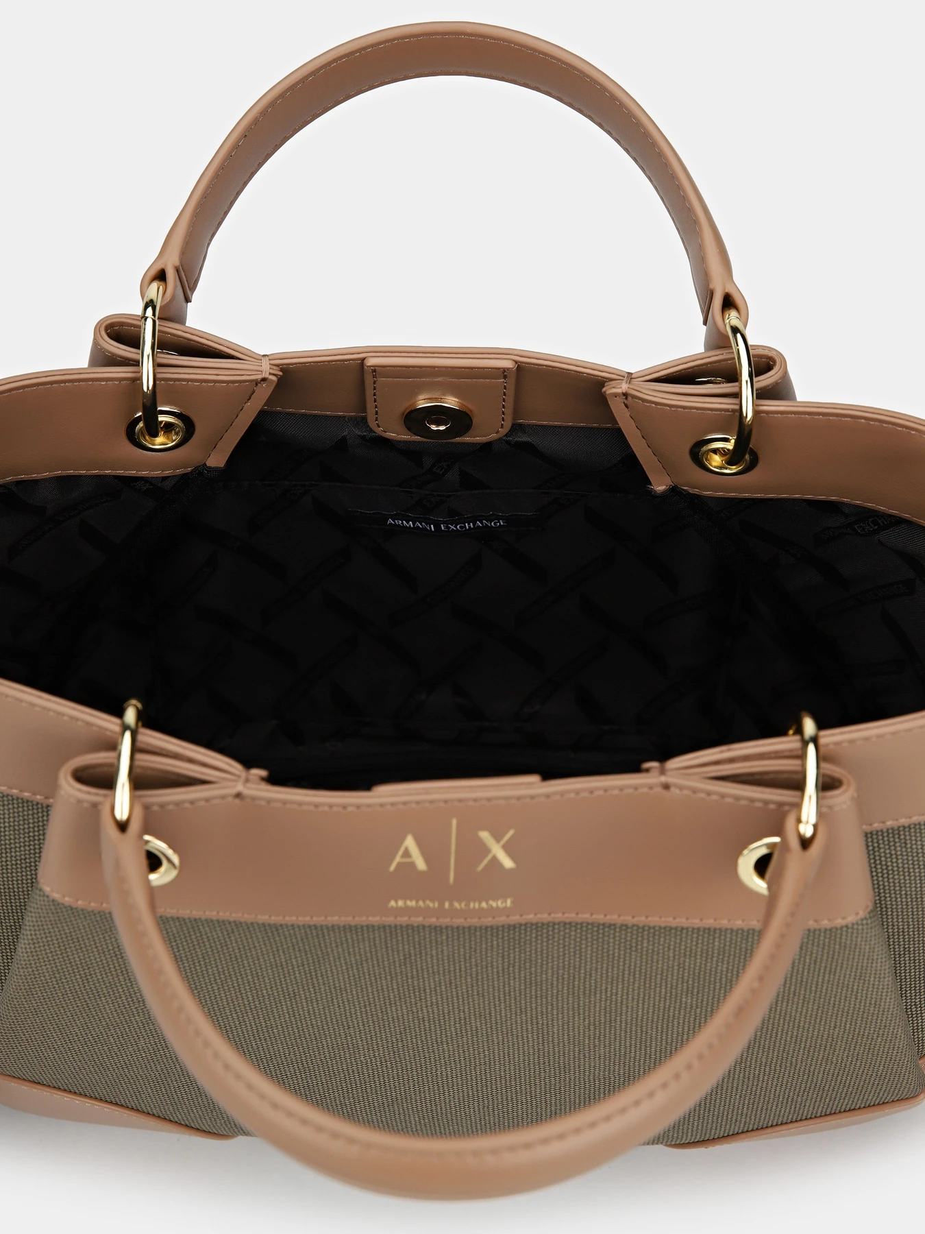 Сумки Armani Exchange модель XW000393-AF22518-M7015 Сумки Armani Exchange модель XW000393-AF22518-M7015 Фото