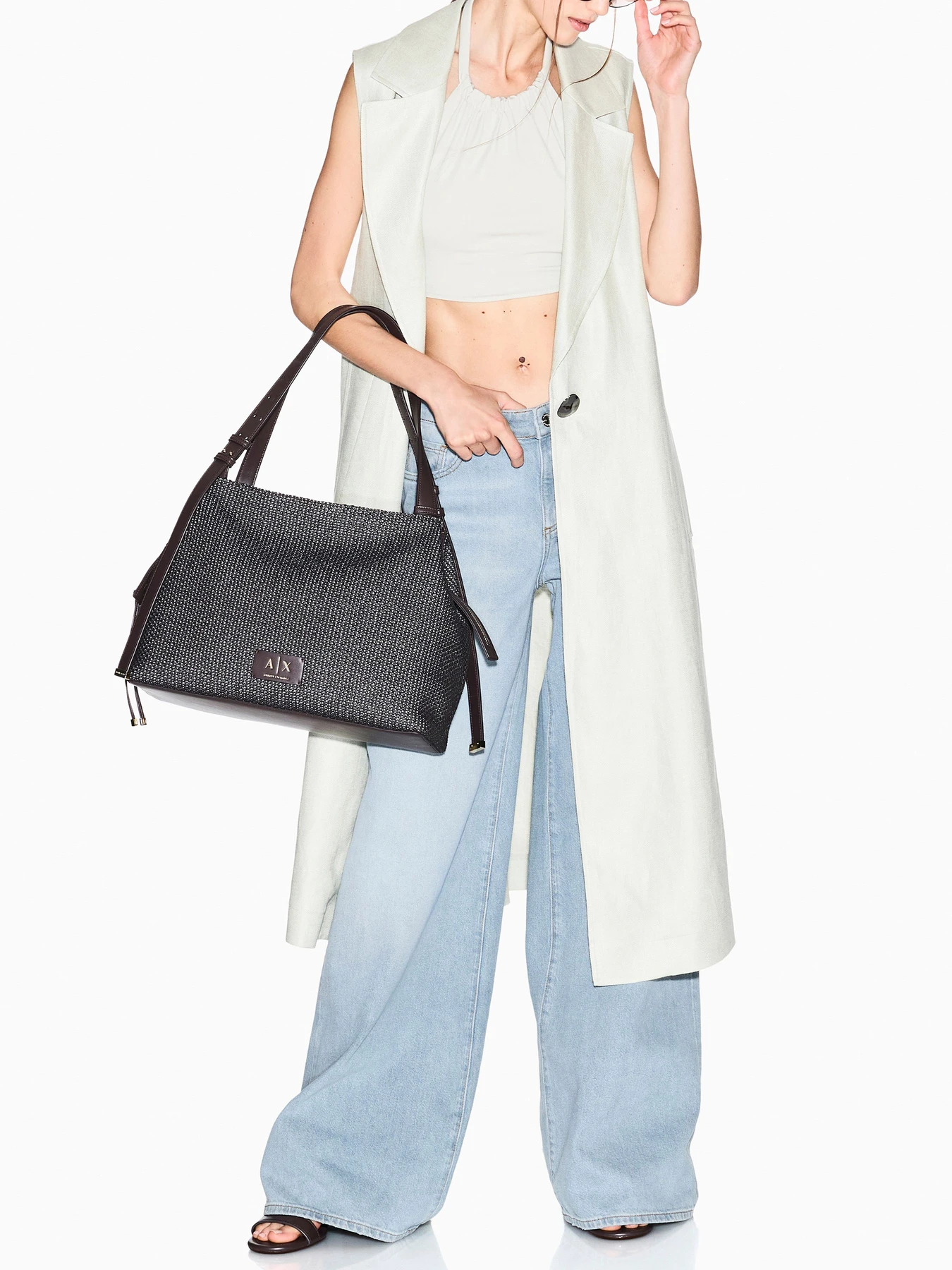 Сумки Armani Exchange модель XW002603-AF22683-M6219 Сумки Armani Exchange модель XW002603-AF22683-M6219 Фото