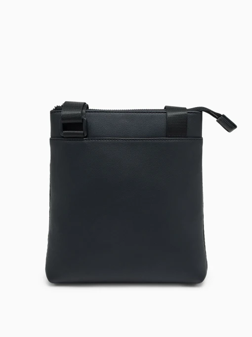 Armani Exchange Мессенджер фото 2