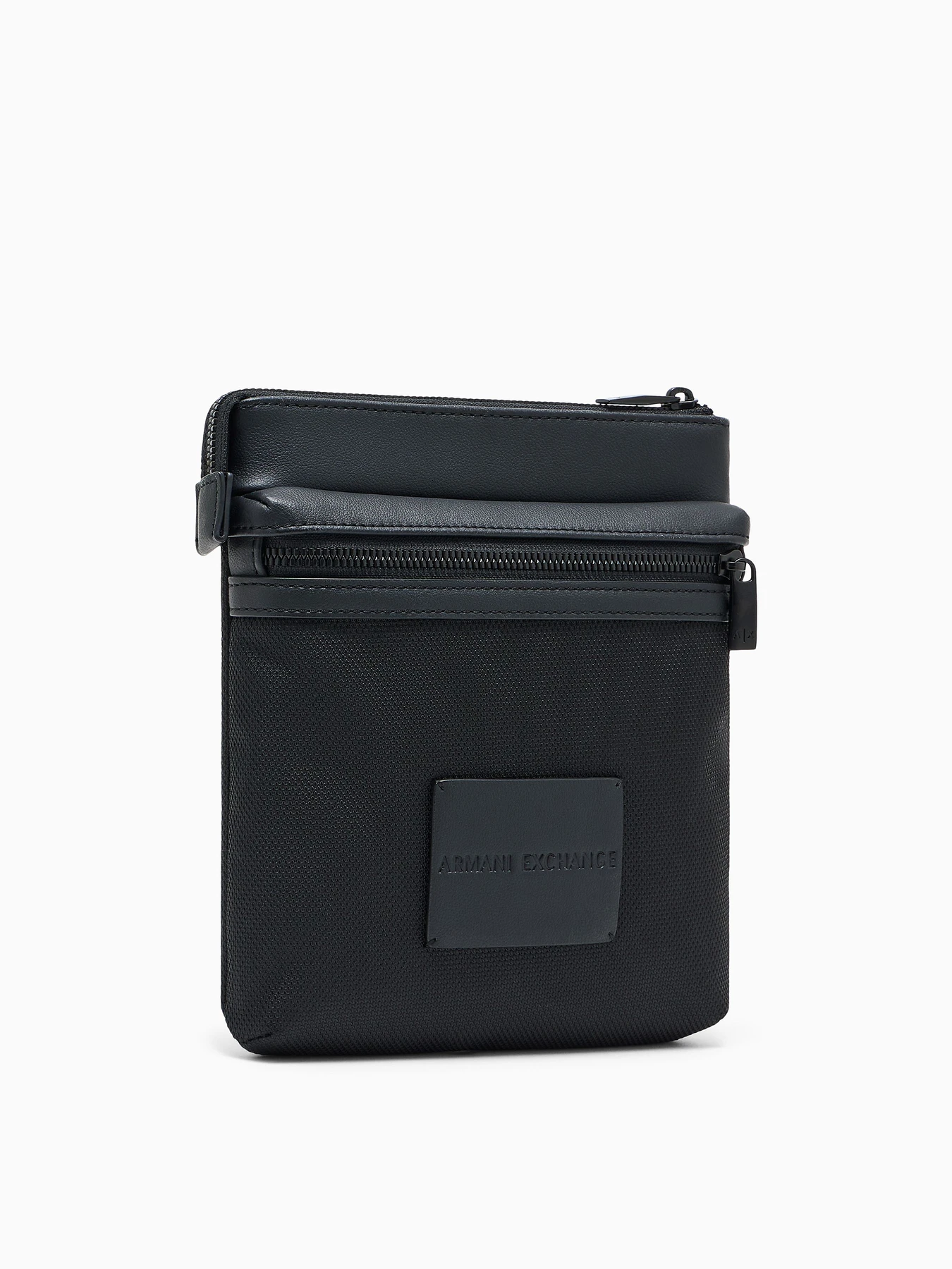 Сумки Armani Exchange модель XM003572-AF26655-MC043 Сумки Armani Exchange модель XM003572-AF26655-MC043 Фото