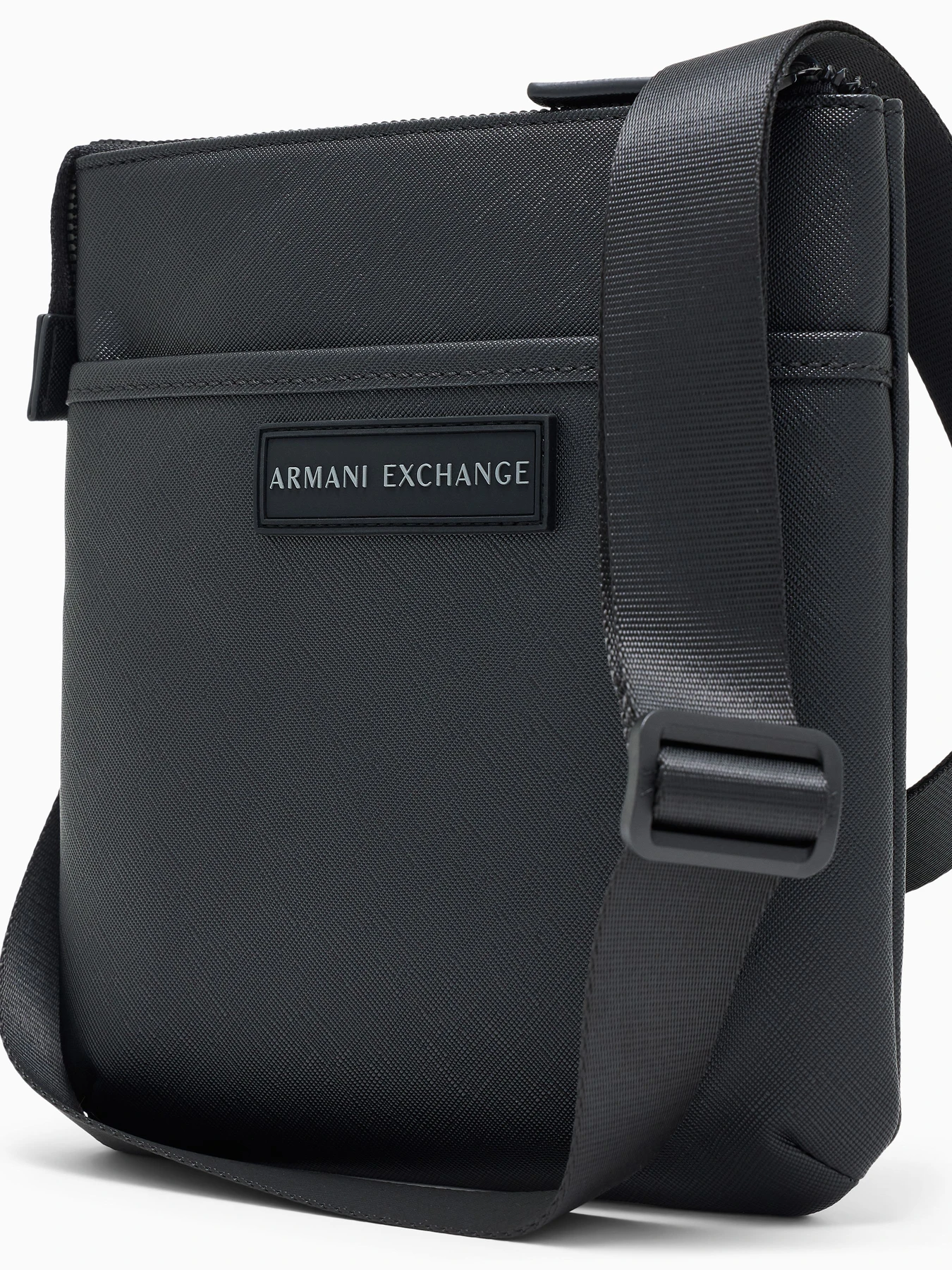 Сумки Armani Exchange модель XM003575-AF26659-MC043 Сумки Armani Exchange модель XM003575-AF26659-MC043 Фото
