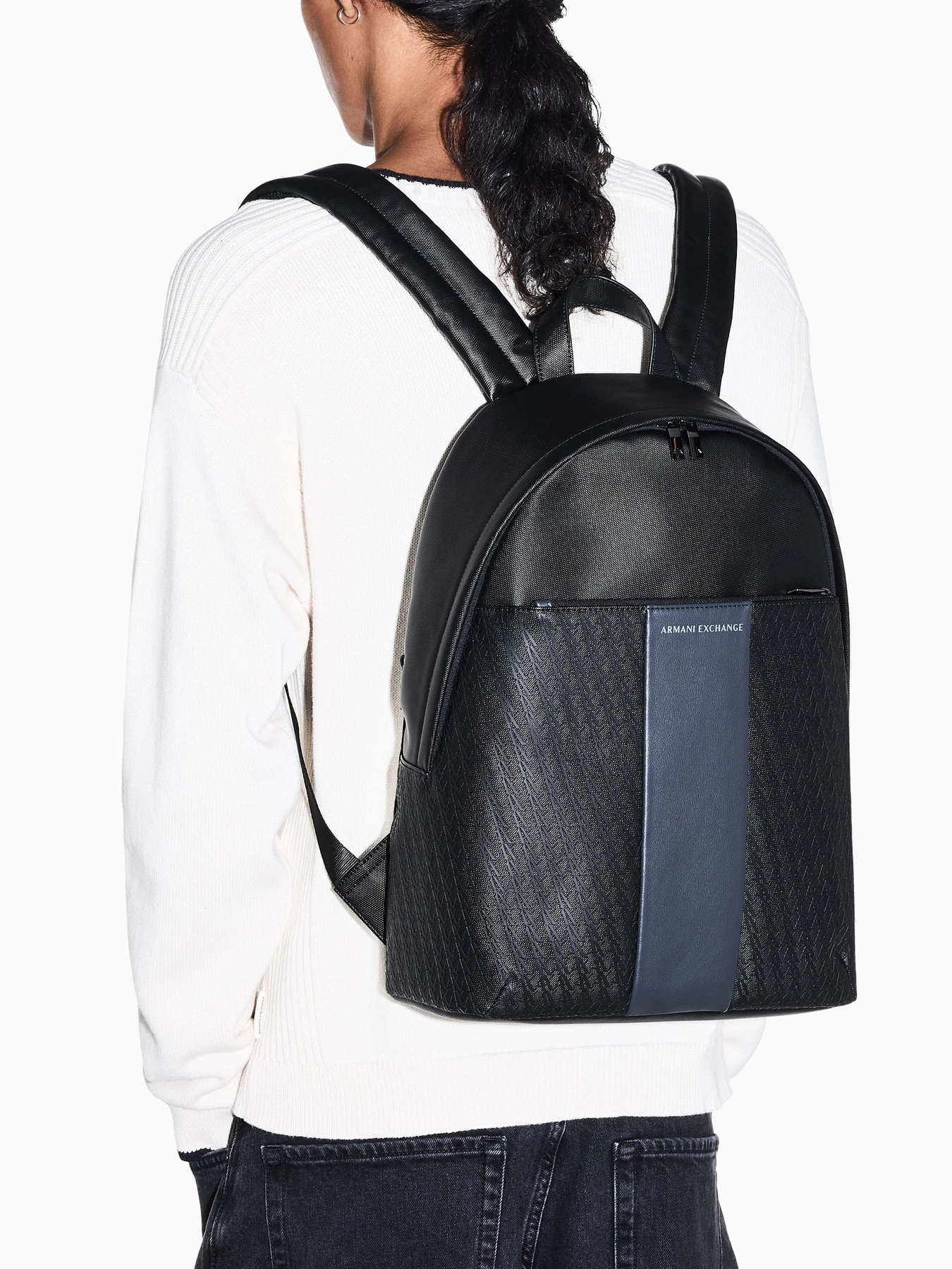 Рюкзаки Armani Exchange модель XM003173-AF26691-MC028 Фото