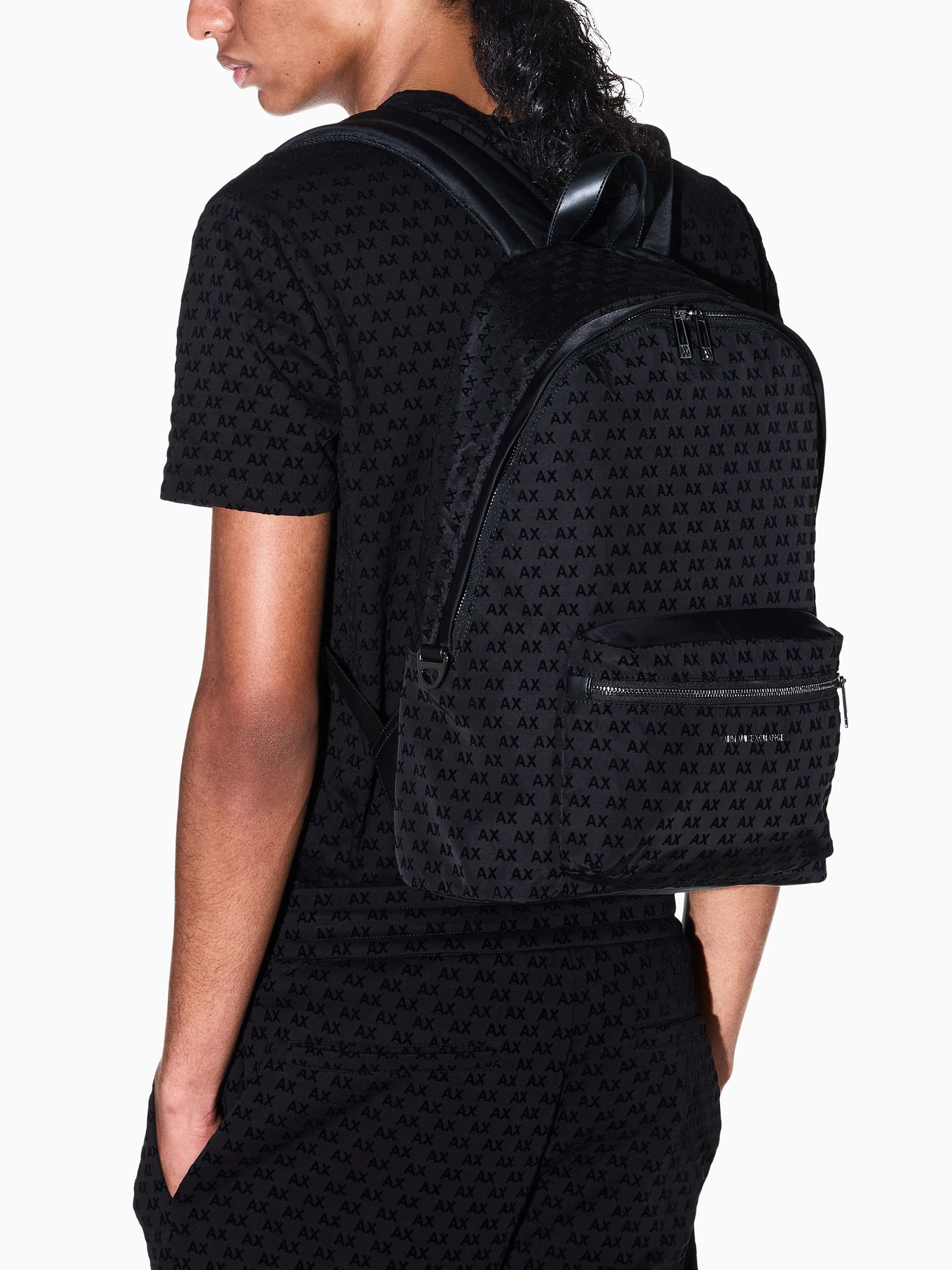 Рюкзаки Armani Exchange модель XM003358-AF27209-UC001 Фото