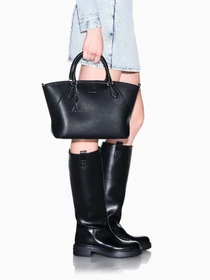 Сумки Armani Exchange модель XW003086-AF26569-UC001 Фото