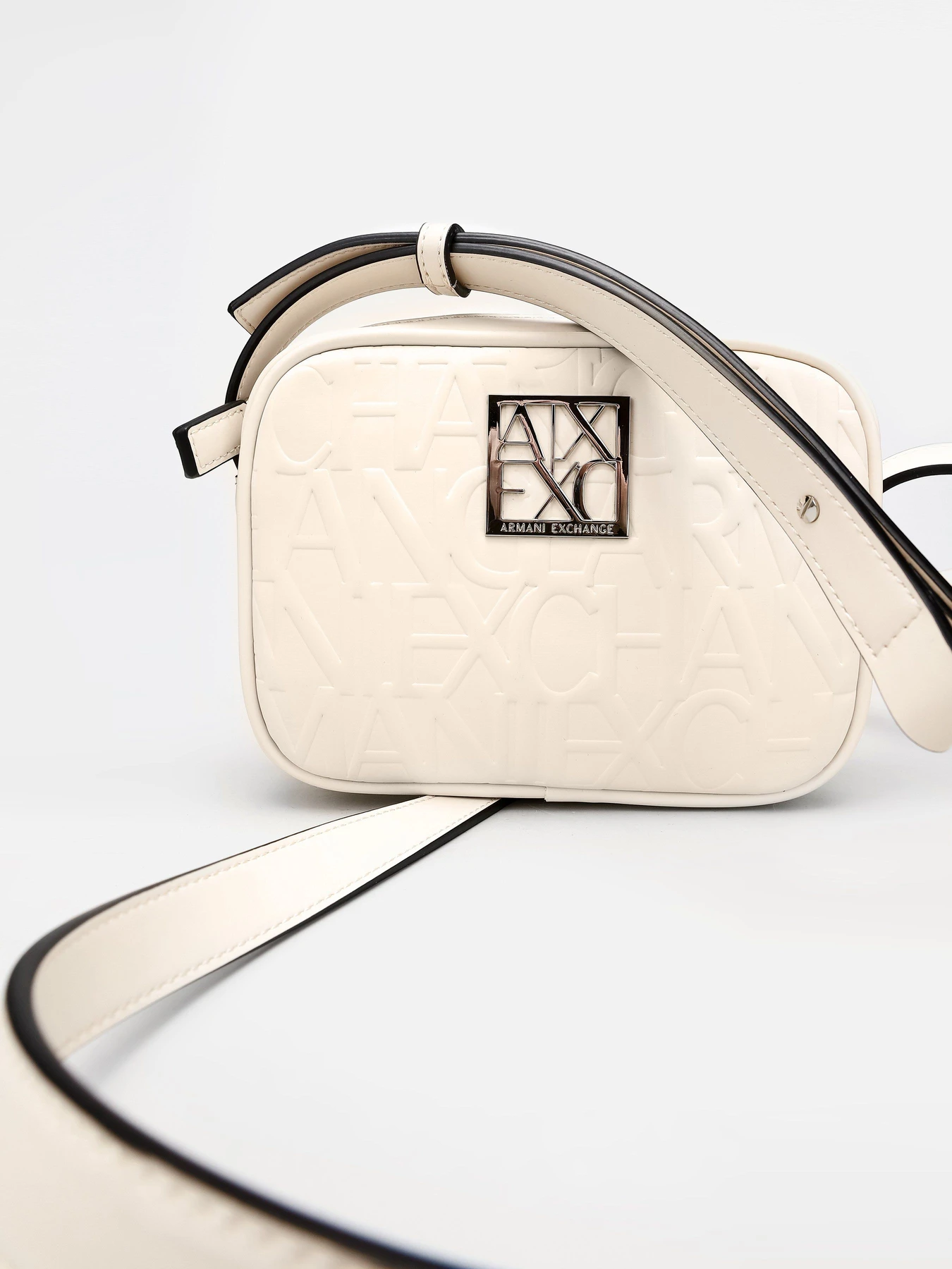 Сумки Armani Exchange модель 942733-CC793-00010 Сумки Armani Exchange модель 942733-CC793-00010 Фото