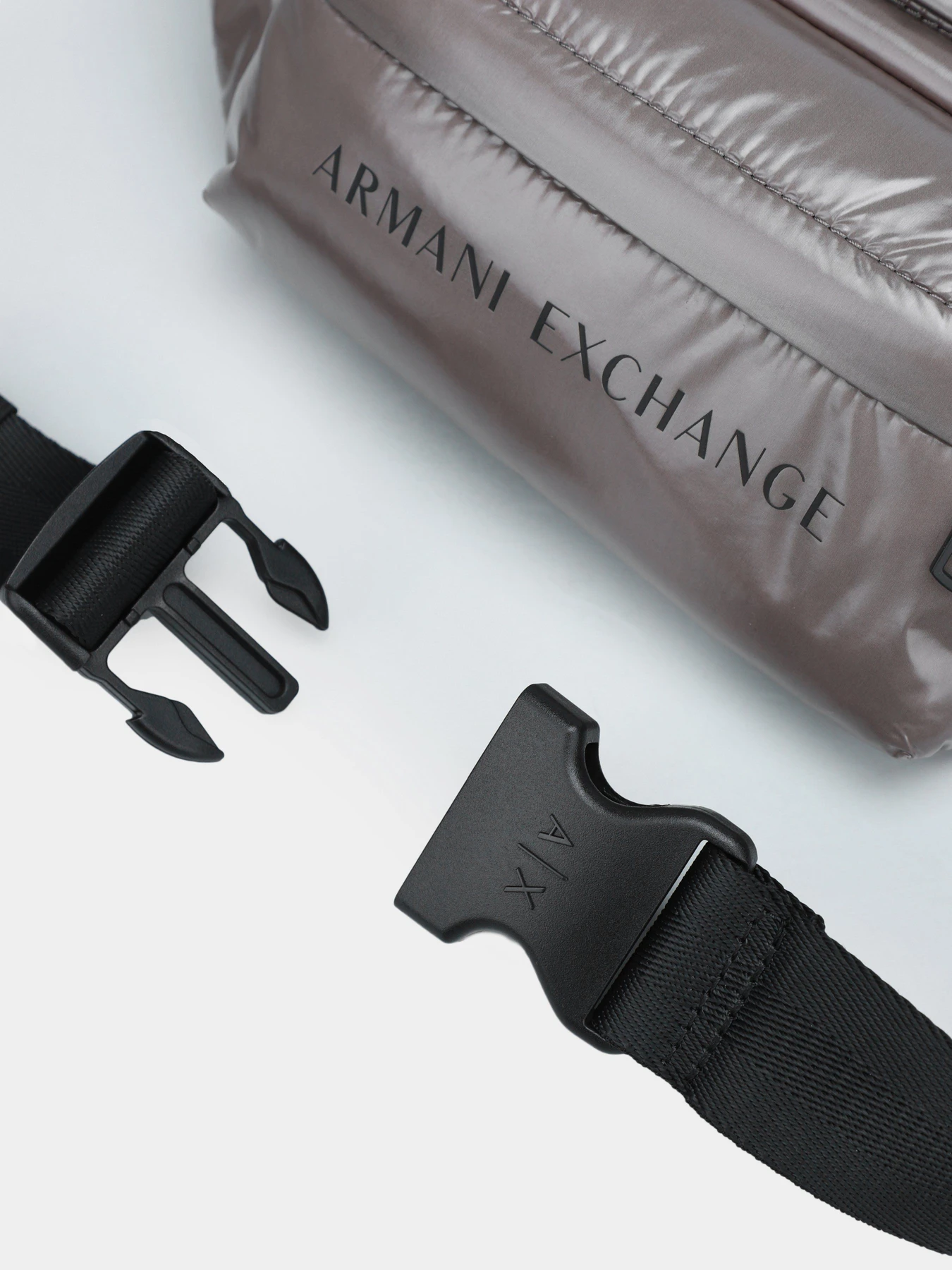 Сумки Armani Exchange модель 952328-1P010-04348 Фото