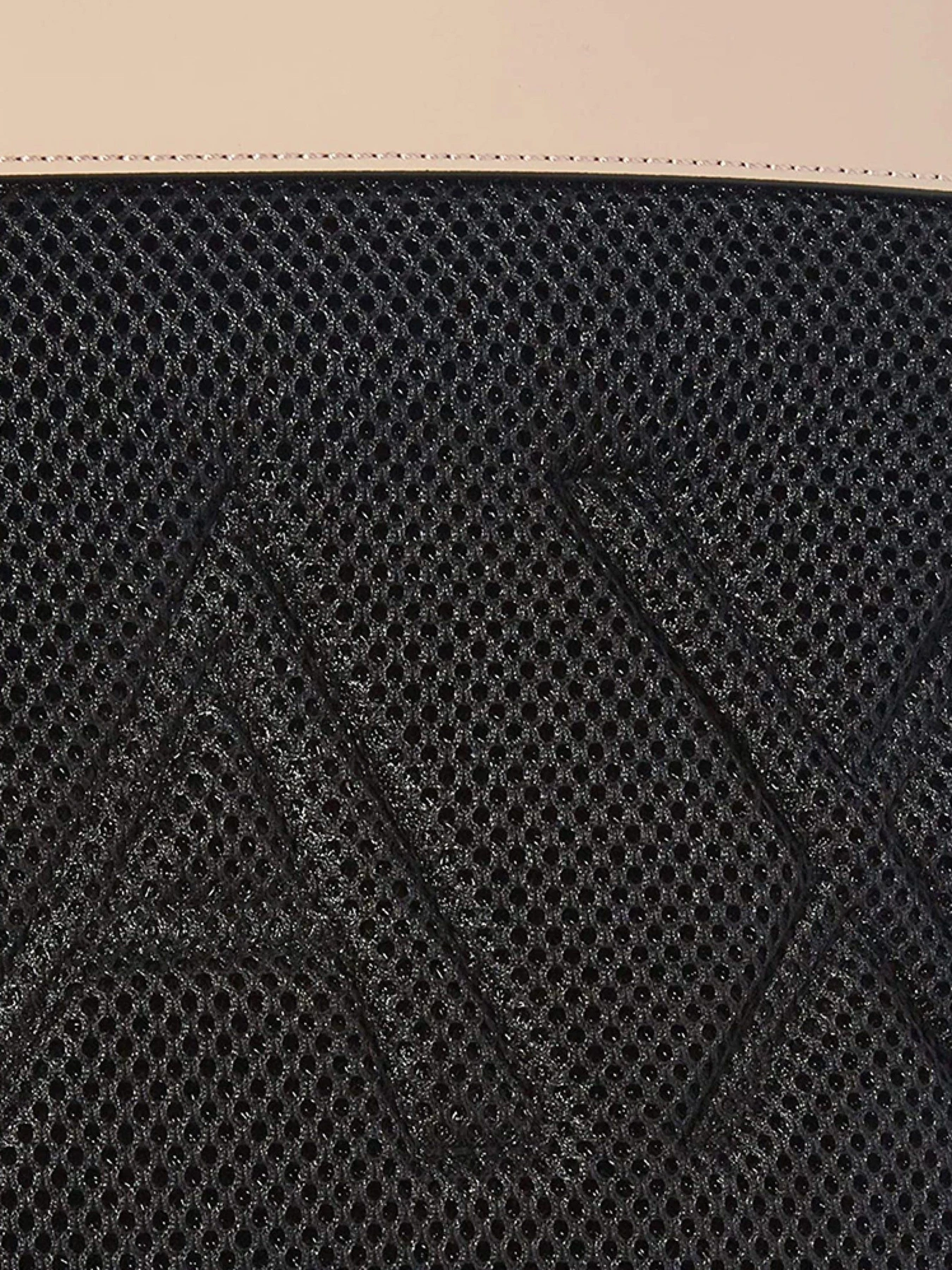 Рюкзаки Armani Exchange модель 942660-CC793-07753 Фото