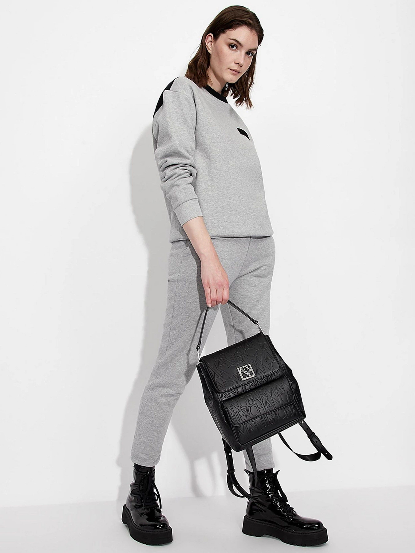 Рюкзаки Armani Exchange модель 942660-CC793-00020 Рюкзаки Armani Exchange модель 942660-CC793-00020 Фото