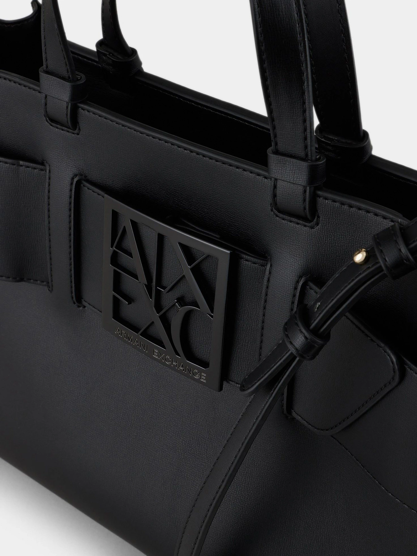 Сумки Armani Exchange модель 942689-0A874-00020 Фото