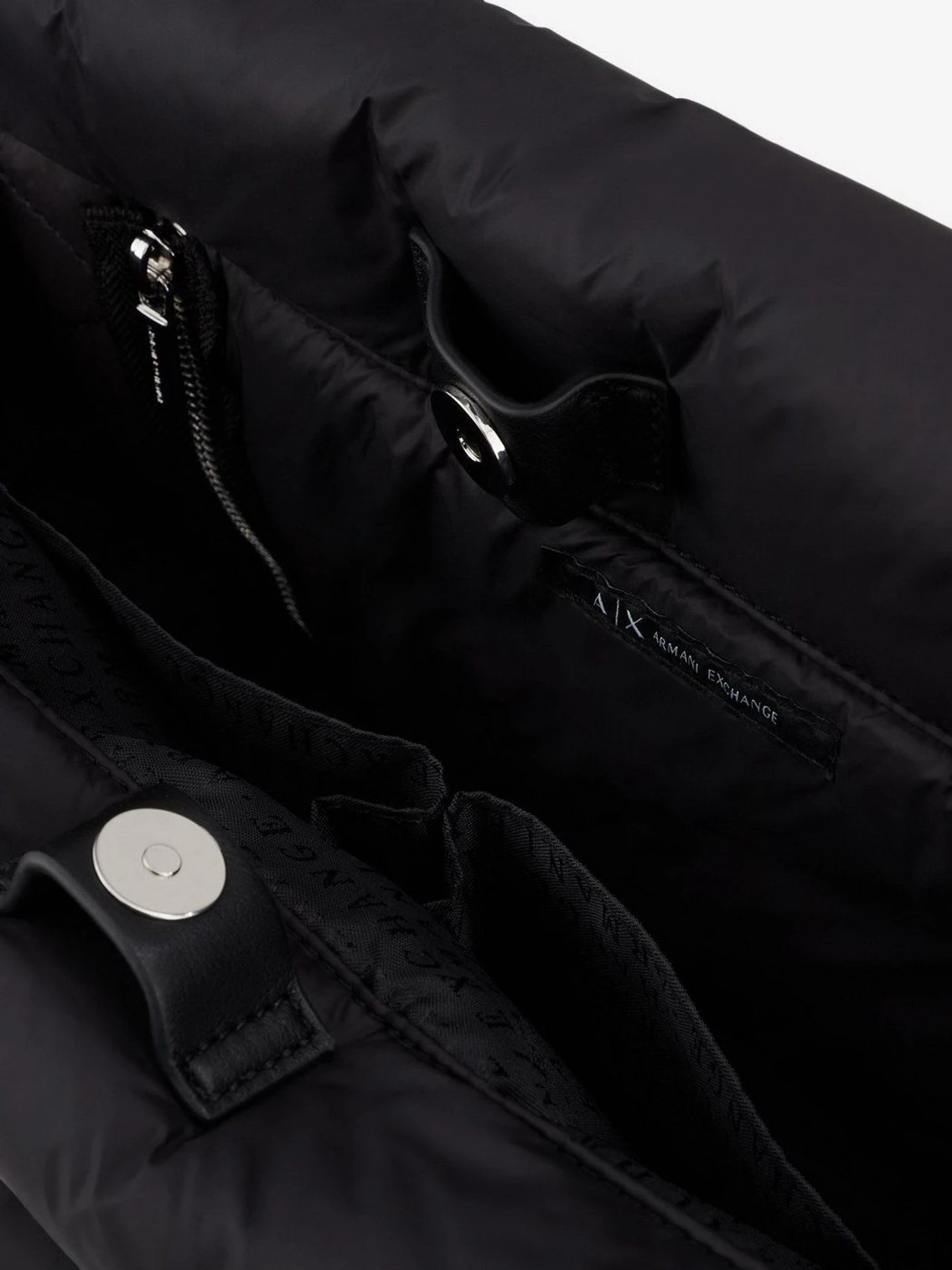 Сумки Armani Exchange модель 942774-1A718-00020 Фото