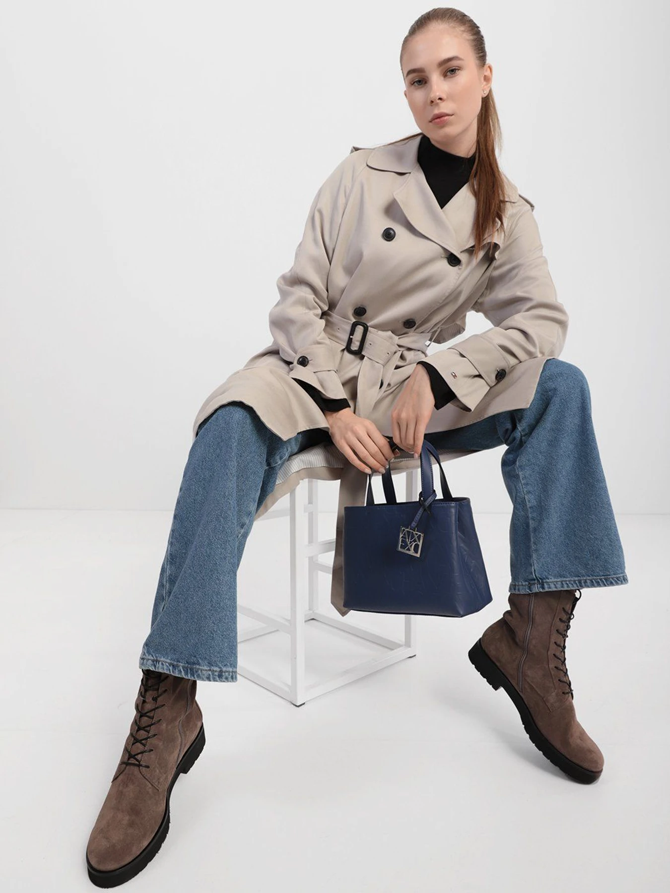 Сумки Armani Exchange модель 942647-CC793-01831 Сумки Armani Exchange модель 942647-CC793-01831 Фото