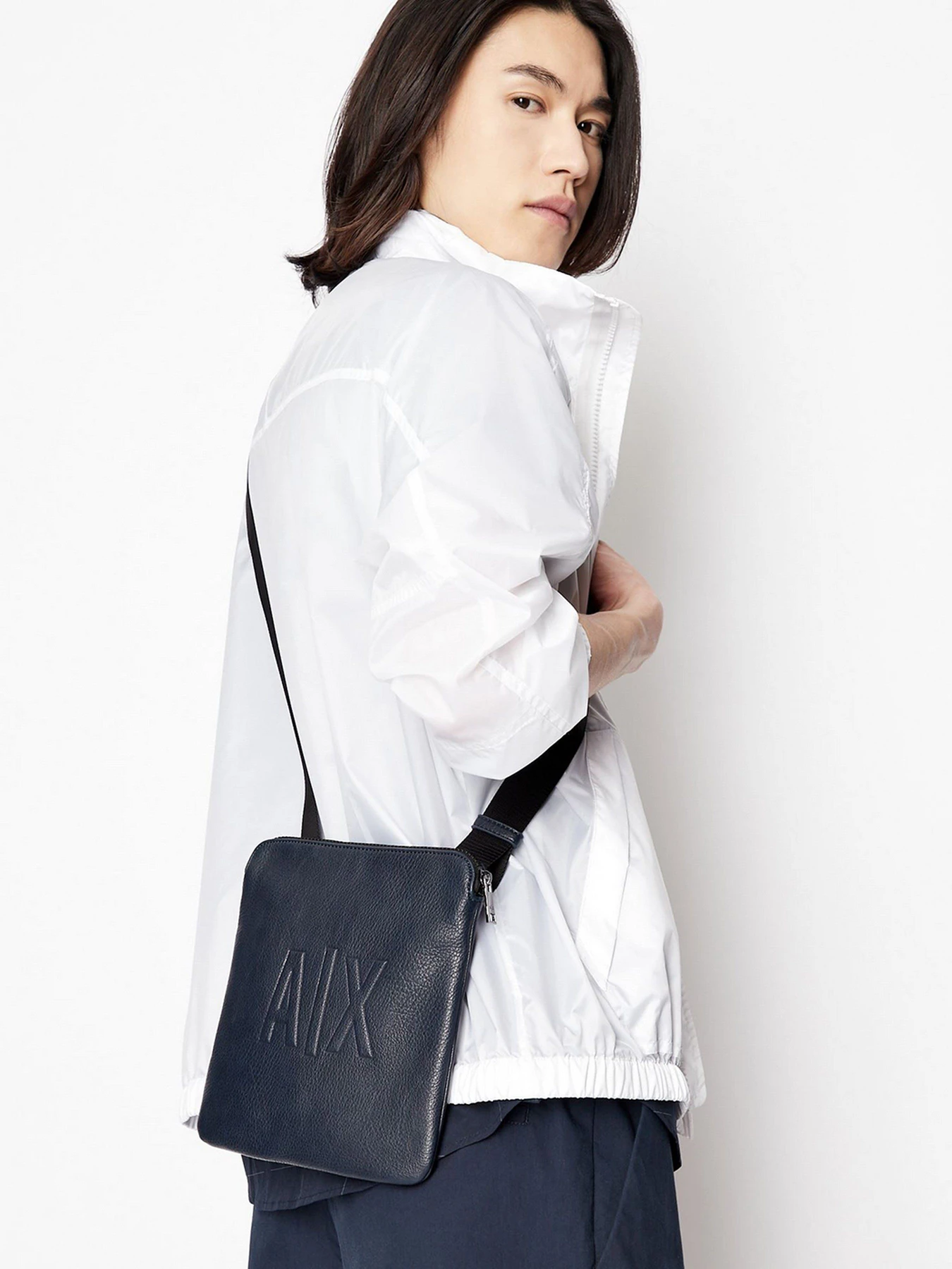 Сумки Armani Exchange модель 952082-2R836-00335 Фото