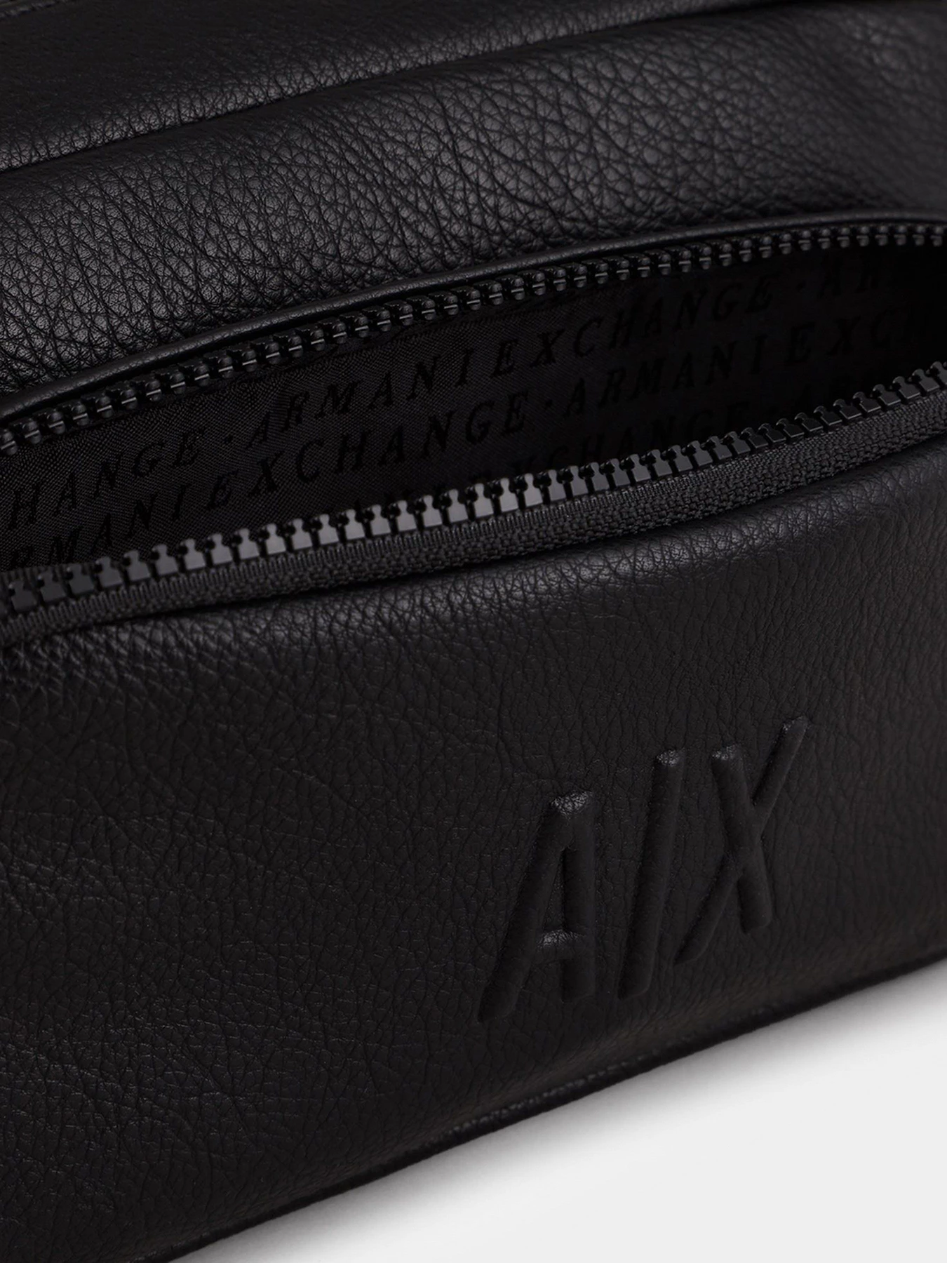 Сумки Armani Exchange модель 952408-2R836-00020 Сумки Armani Exchange модель 952408-2R836-00020 Фото