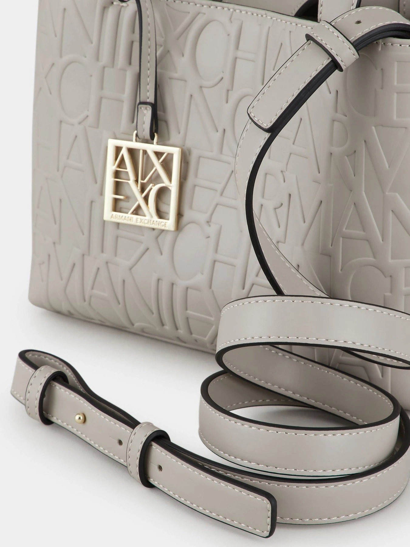 Сумки Armani Exchange модель 942647-CC793-07351 Фото