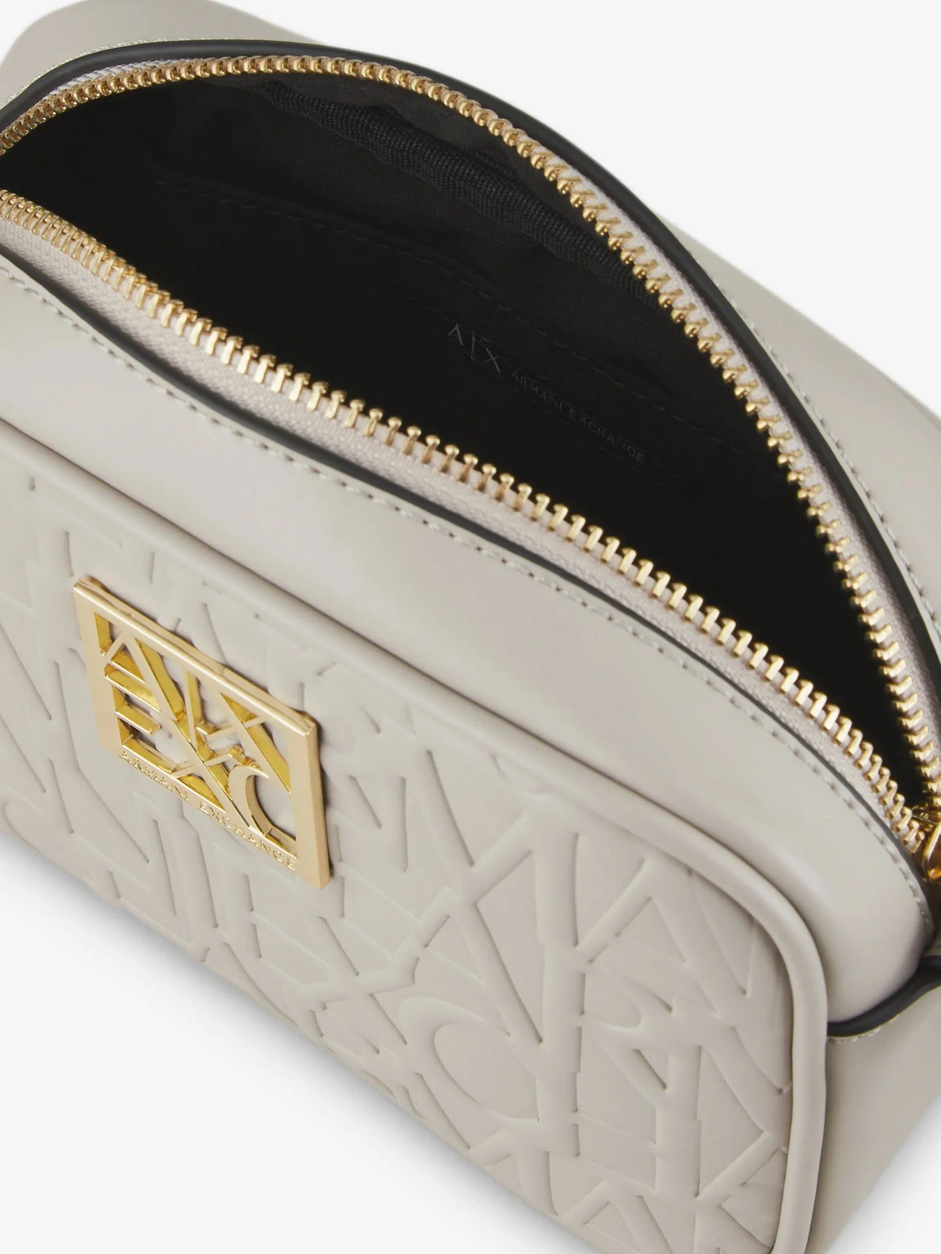 Сумки Armani Exchange модель 942733-CC793-07351 Сумки Armani Exchange модель 942733-CC793-07351 Фото