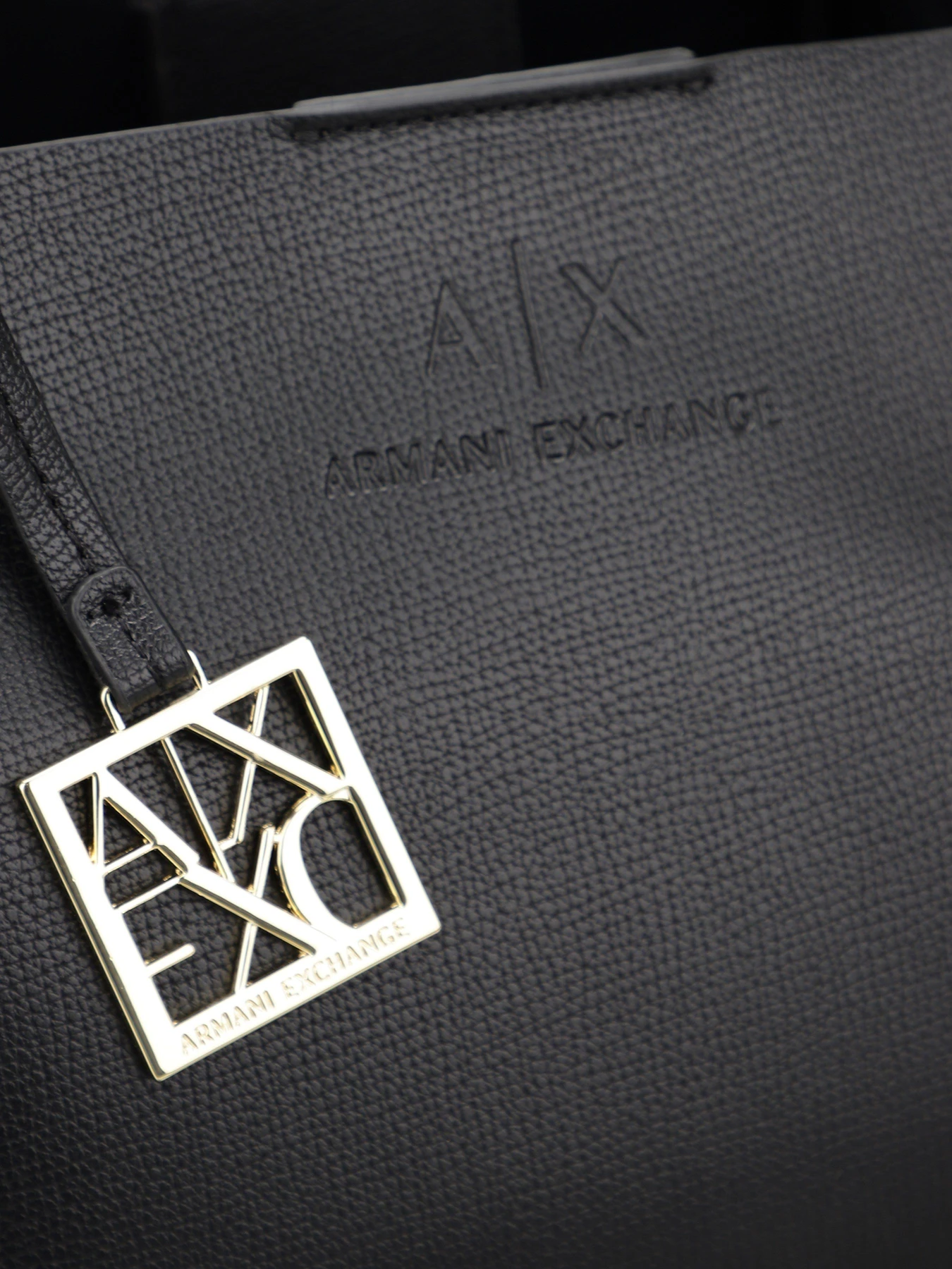 Сумки Armani Exchange модель 942809-1A702-00020 Фото