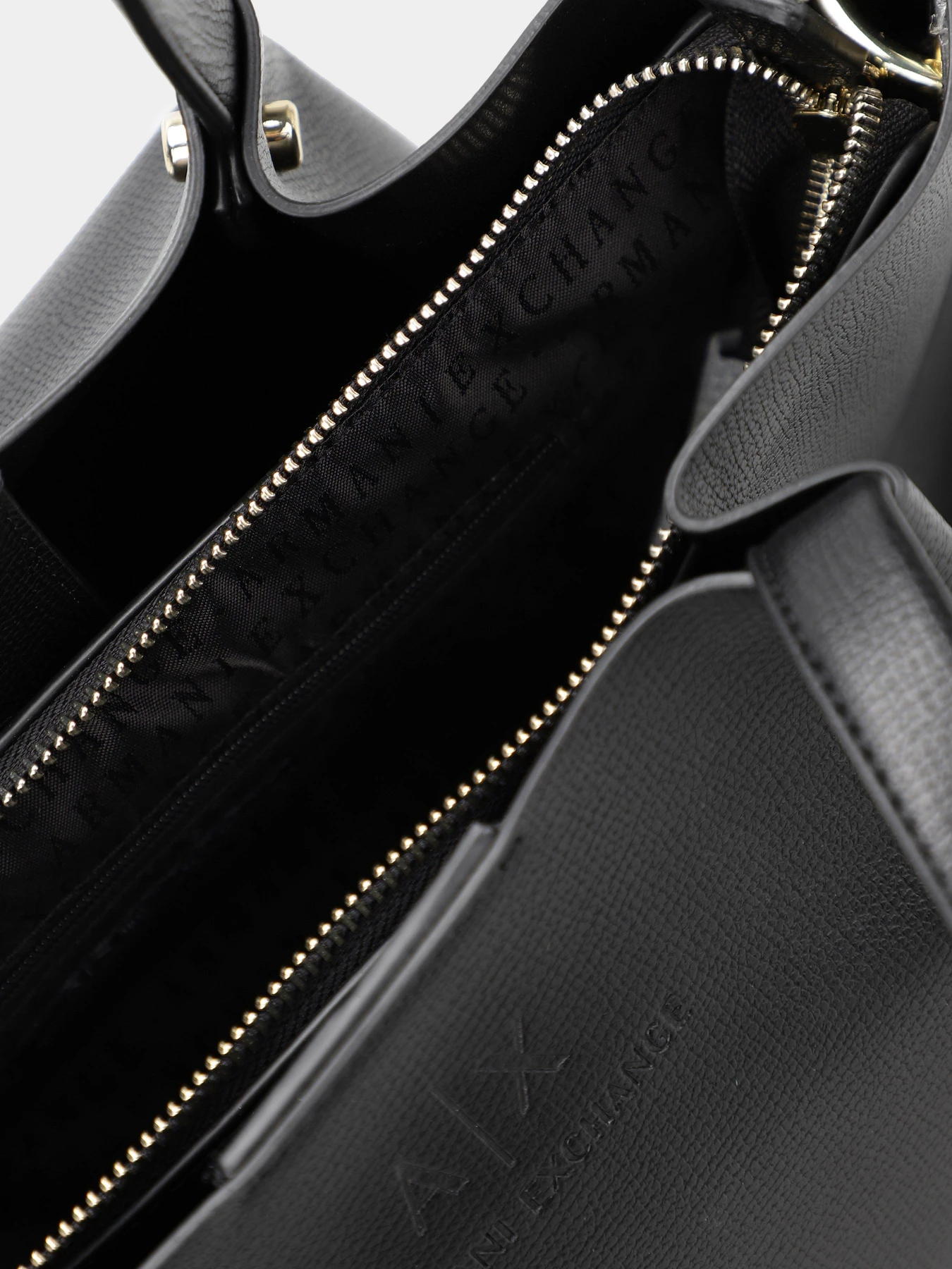 Сумки Armani Exchange модель 942809-1A702-00020 Фото