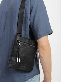 Сумки Armani Exchange модель 952137-2F882-00020 Фото