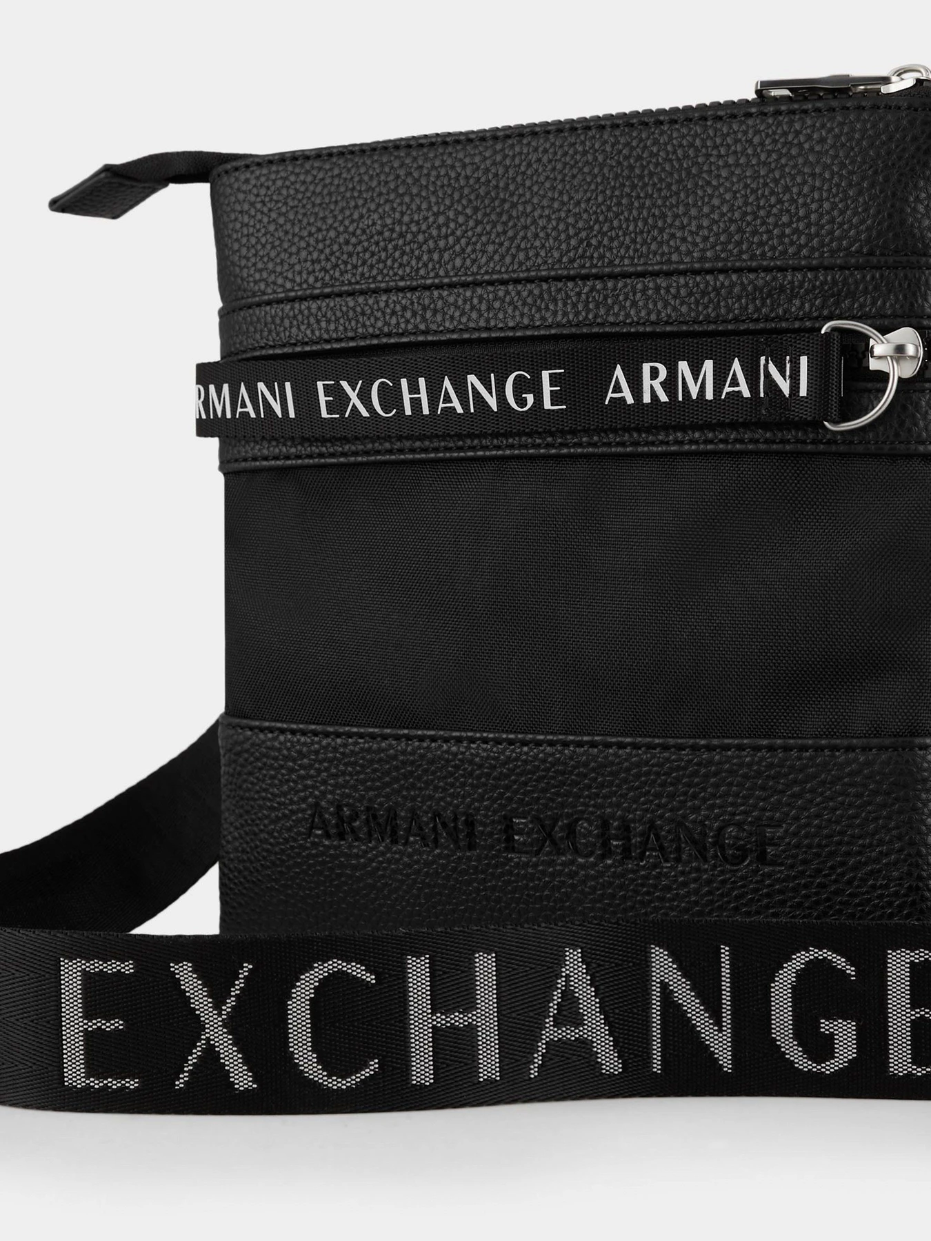 Сумки Armani Exchange модель 952463-2F878-53620 Сумки Armani Exchange модель 952463-2F878-53620 Фото