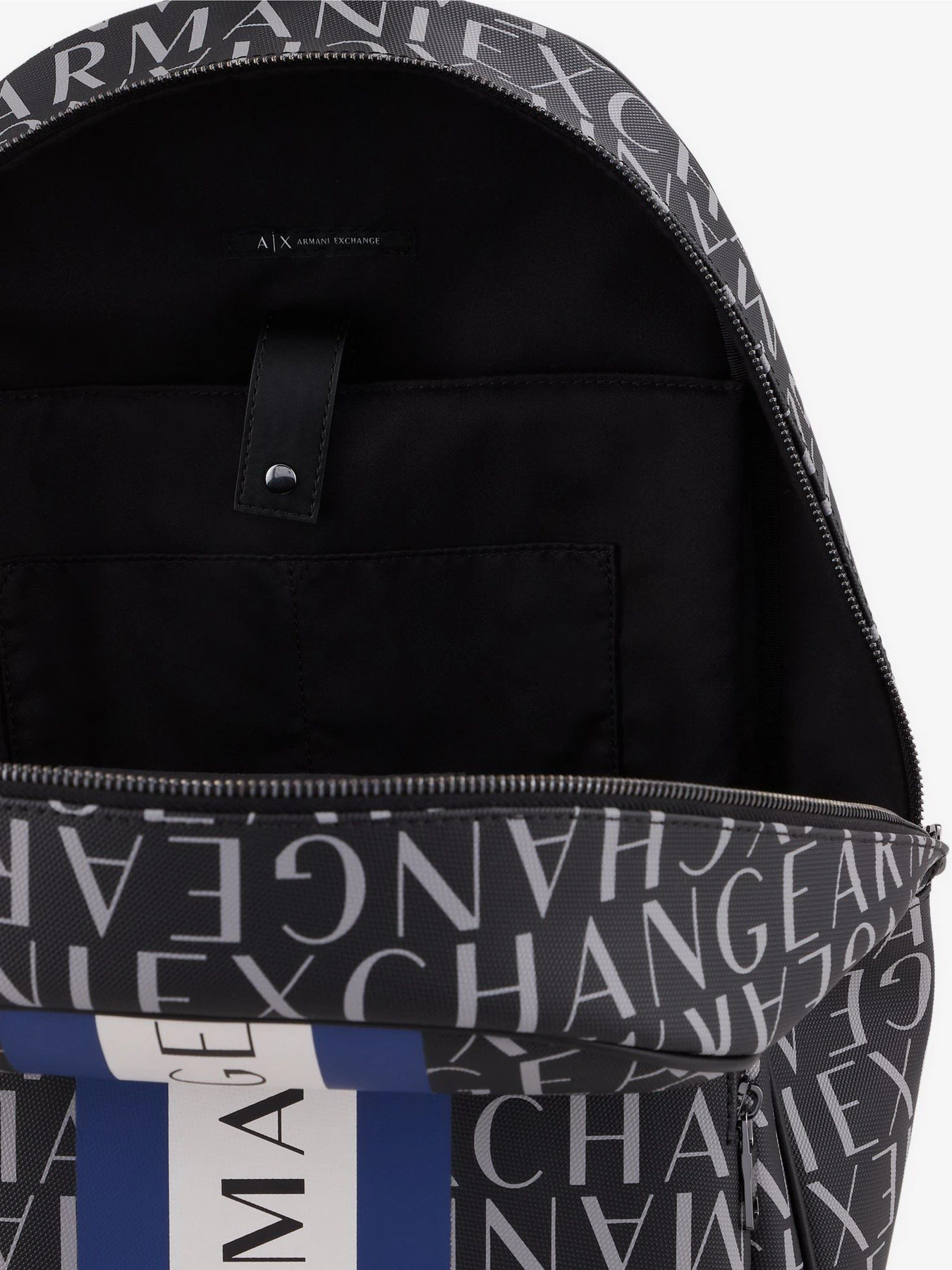 Рюкзаки Armani Exchange модель 952394-CC831-00020 Фото