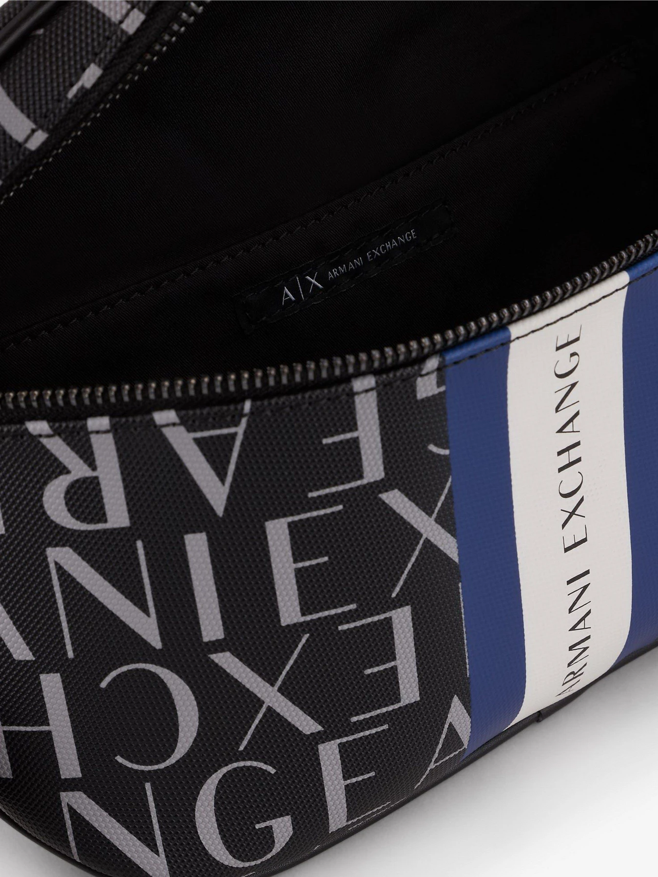 Сумки Armani Exchange модель 952398-CC831-00020 Фото