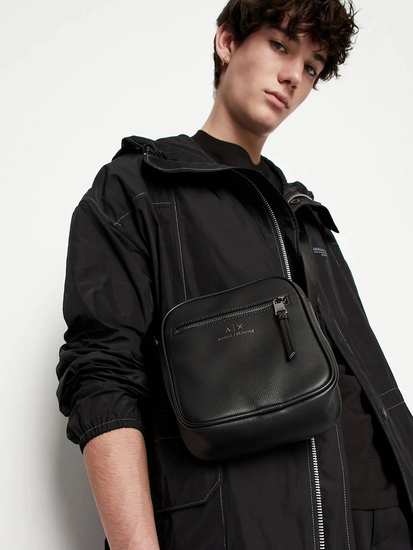 Сумки Armani Exchange модель 952388-CC830-00020 Сумки Armani Exchange модель 952388-CC830-00020 Фото