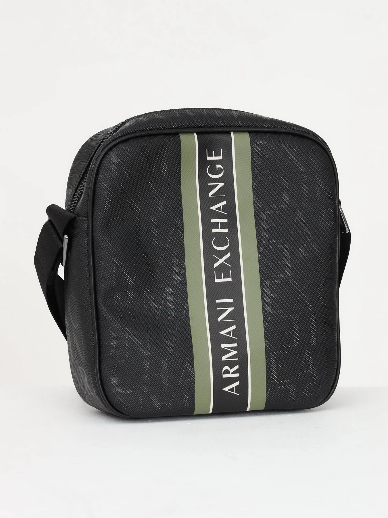Сумки Armani Exchange модель 952399-CC831-20721 Сумки Armani Exchange модель 952399-CC831-20721 Фото