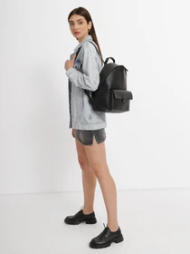 Рюкзаки Armani Exchange модель 942916-CC788-00020 Фото