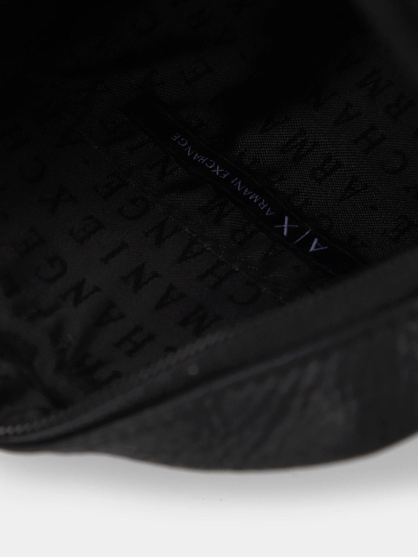 Сумки Armani Exchange модель 952566-3F867-00020 Фото