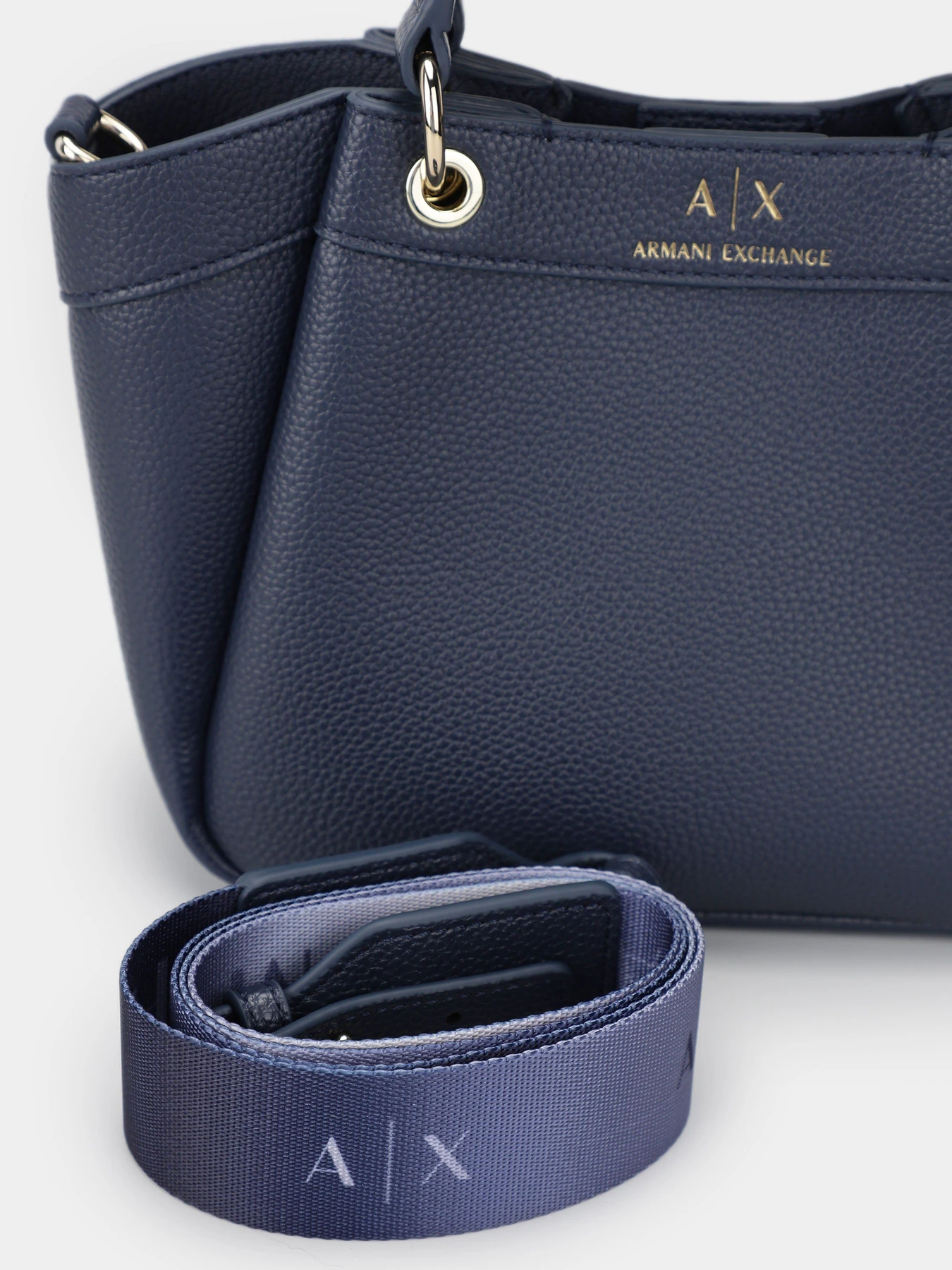 Сумки Armani Exchange модель 942927-CC783-21536 Сумки Armani Exchange модель 942927-CC783-21536 Фото