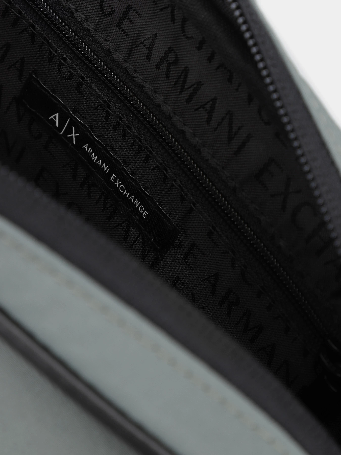 Сумки Armani Exchange модель 952620-4R832-44984 Сумки Armani Exchange модель 952620-4R832-44984 Фото